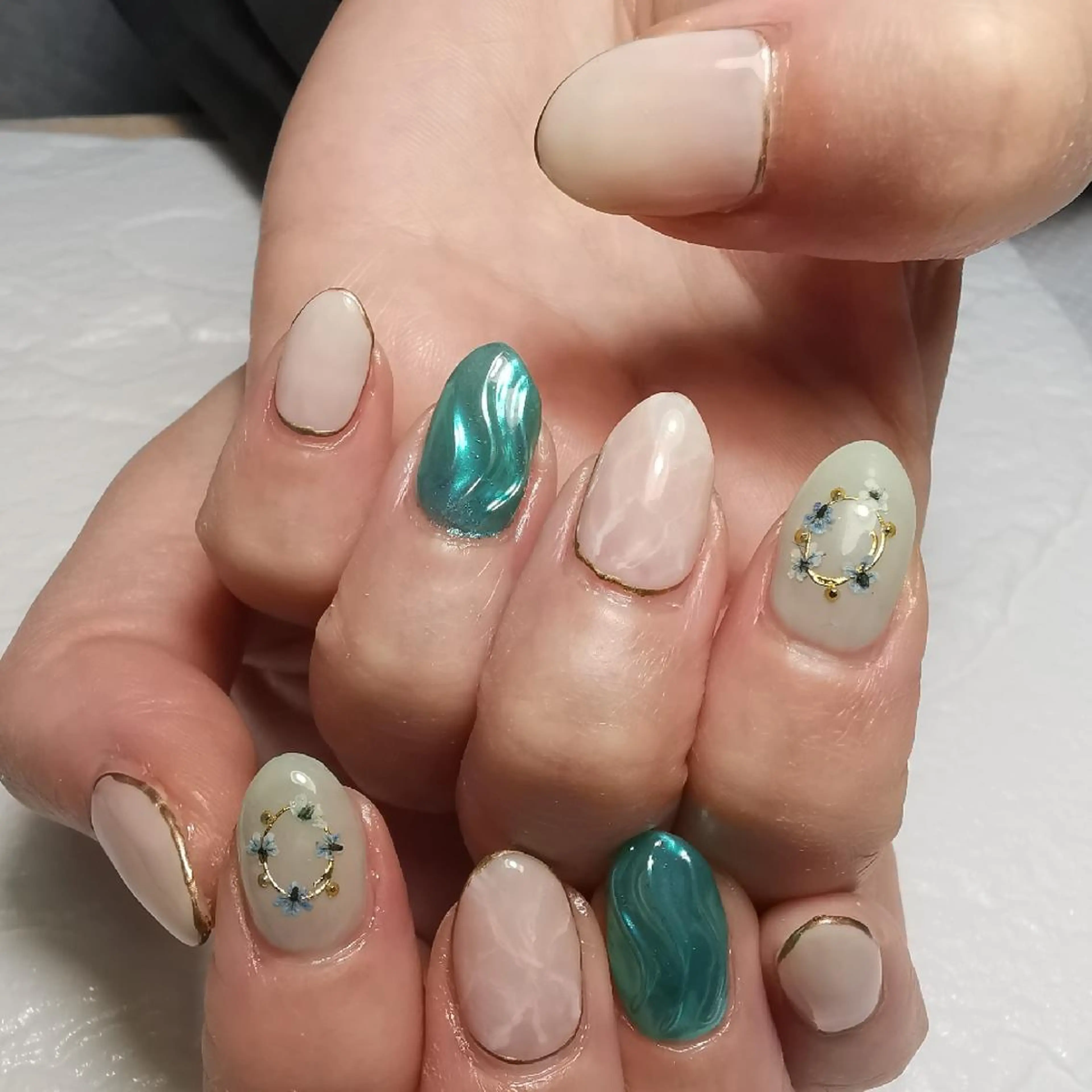 ネイル ミラーネイル ハンドネイル reve あやののネイルデザイン