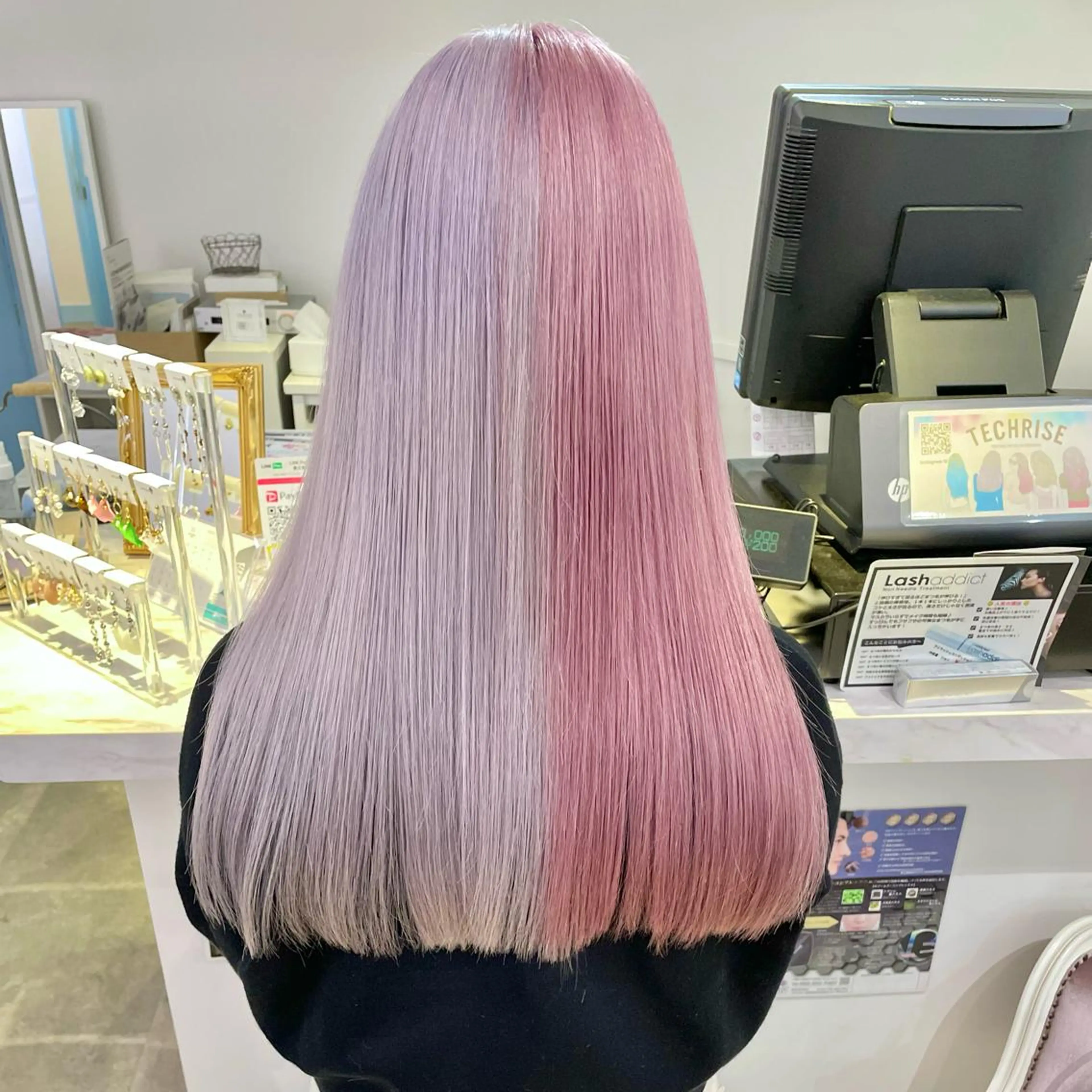 ロング Lit.豊橋 夏目のヘアスタイル