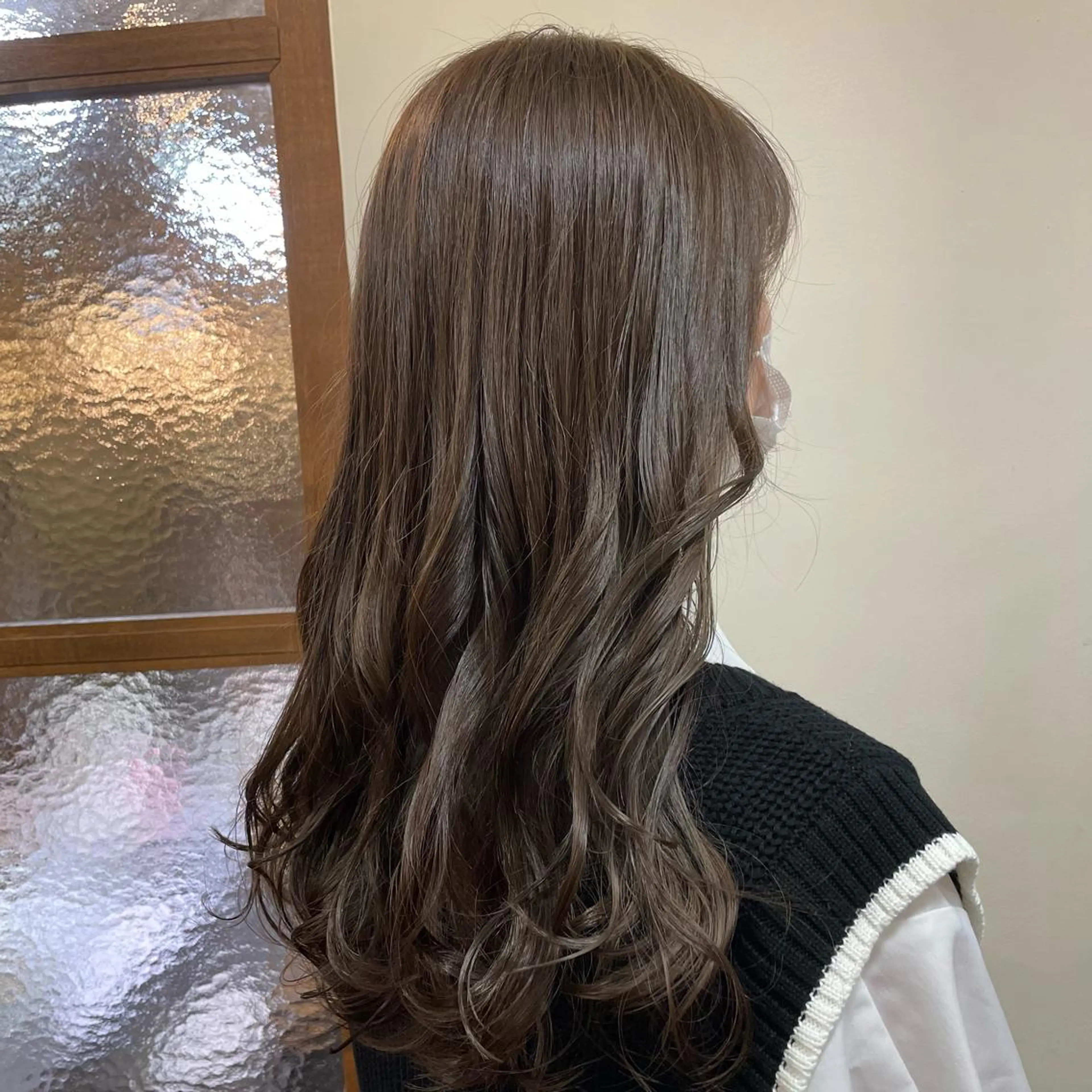 ロング カラー ベージュカラー イヤリングカラー 💜カラー/縮毛矯正 /NARUKA💜のヘアスタイル