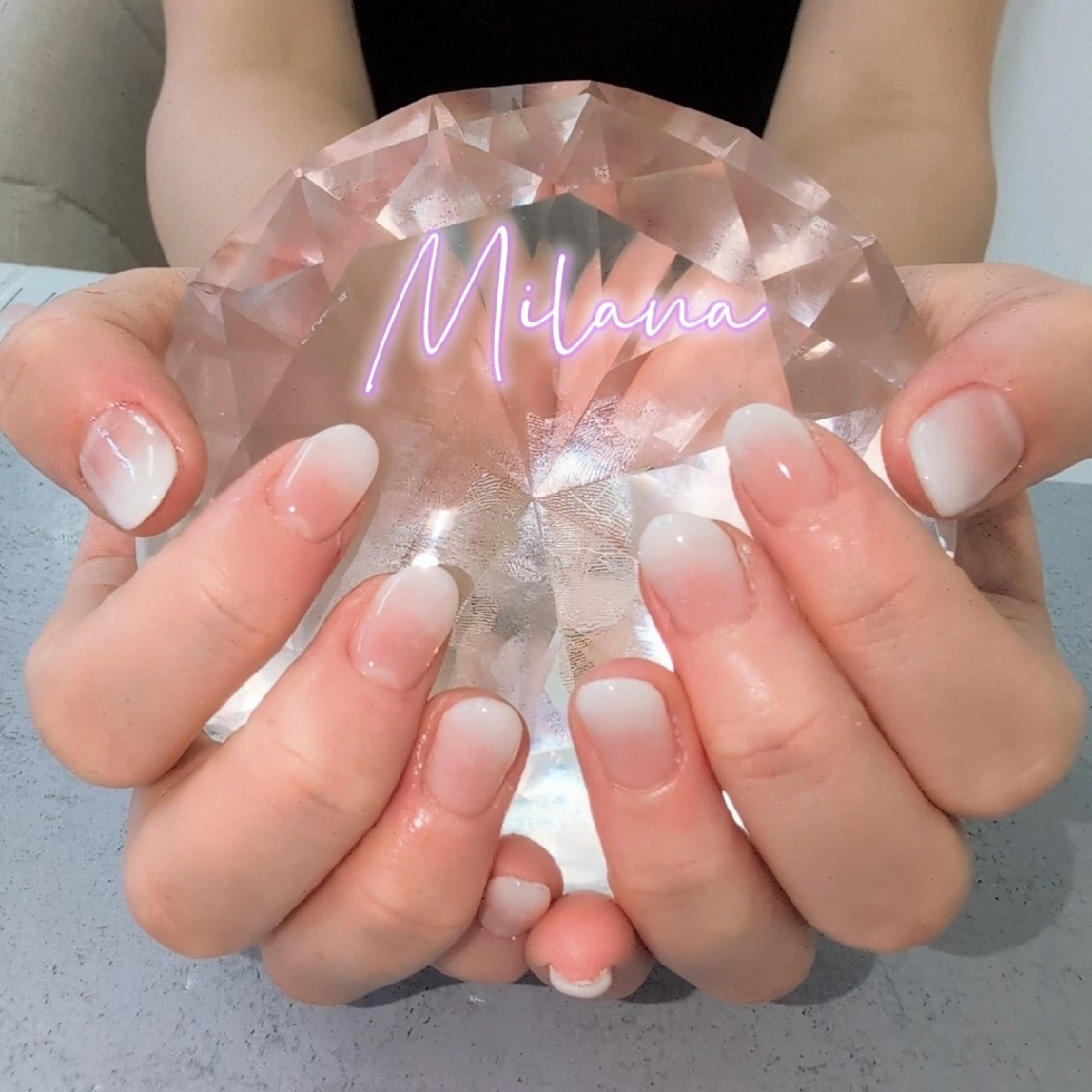 ネイル グラデーション Milana 川瀬のネイルデザイン