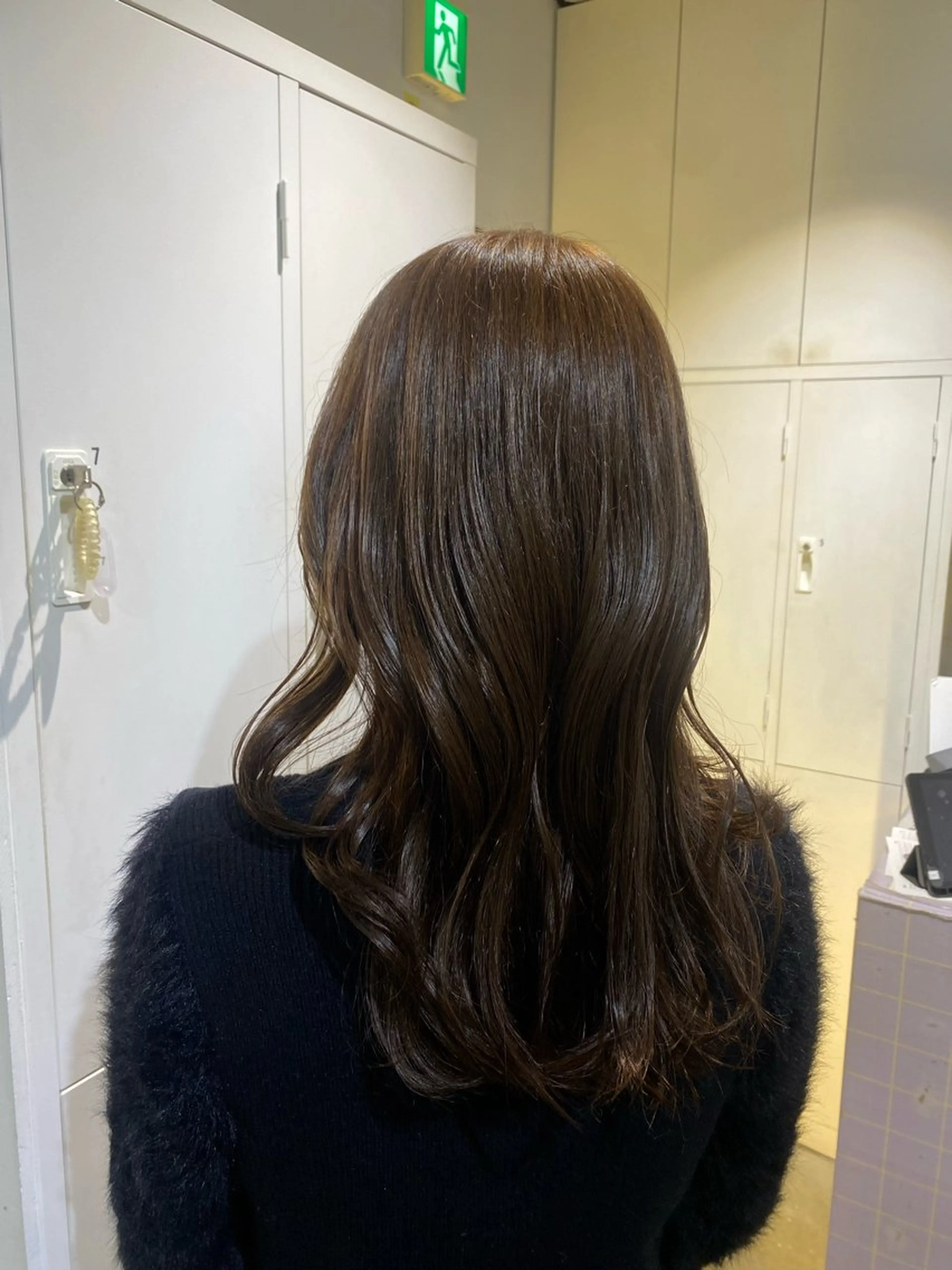 ミディアム カラー 佐藤 紗奈のヘアスタイル