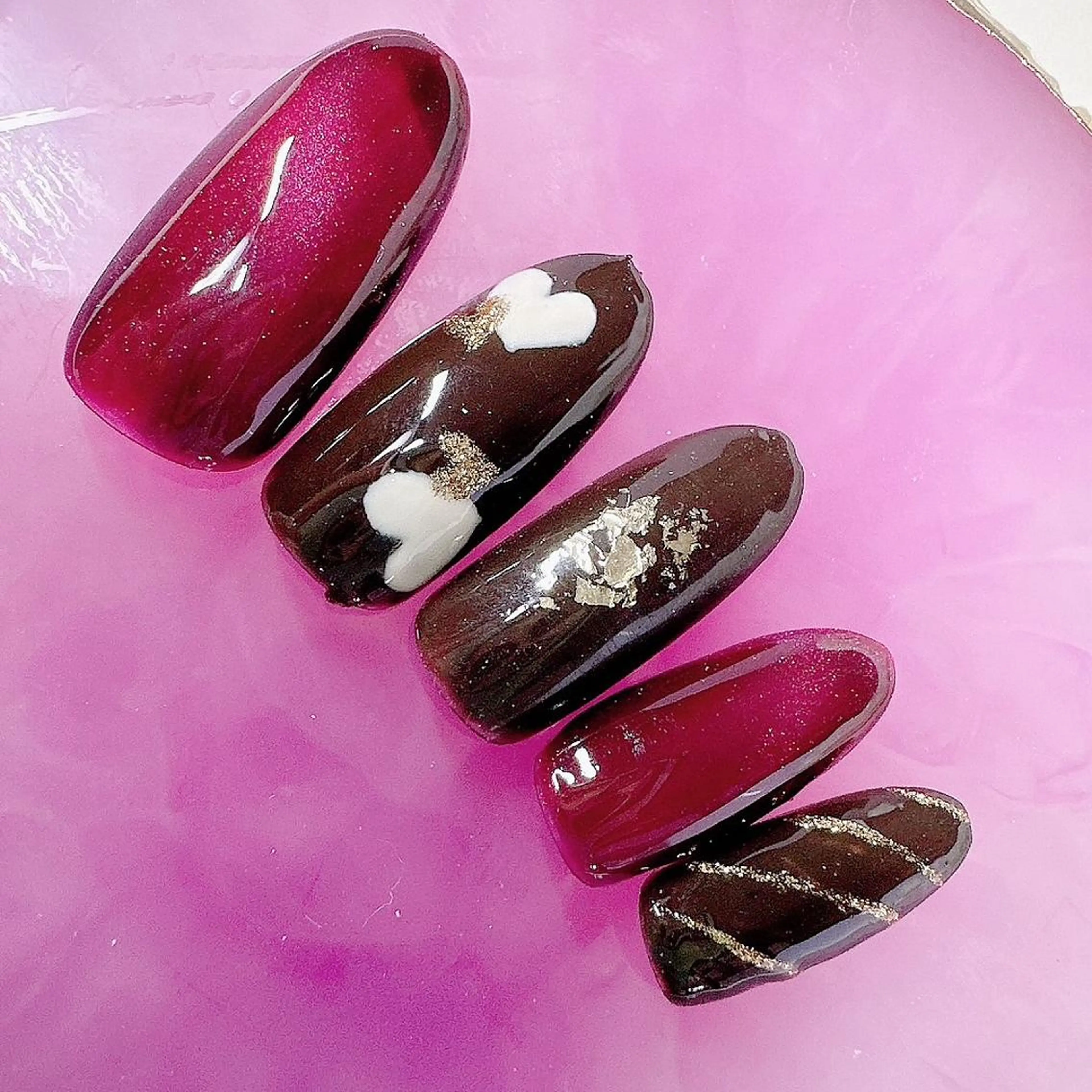 ネイル アートネイル ハート バレンタイン ハンドネイル 山下 アップネイルのネイルデザイン