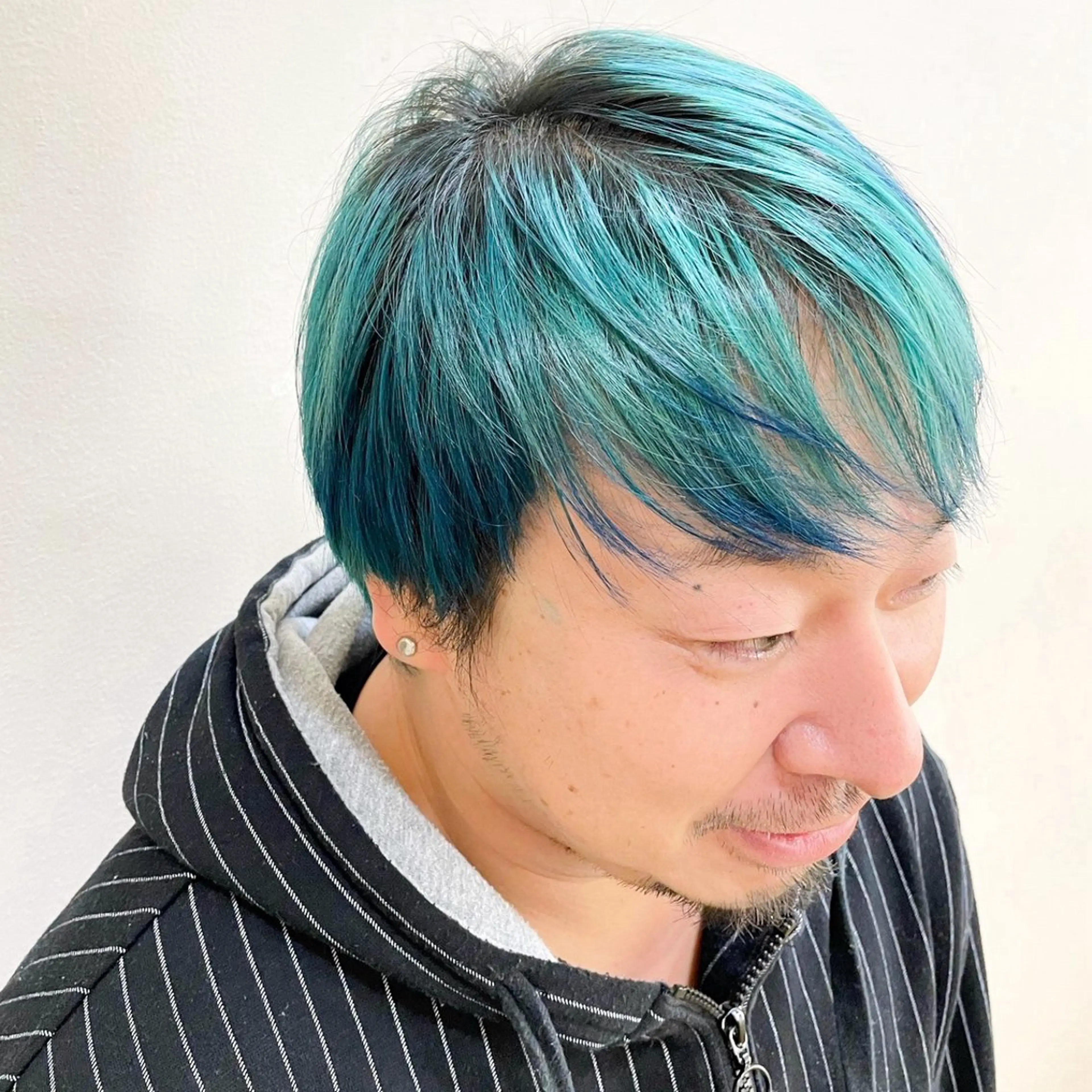 ショート カラー メンズ メンズハイトーン デザインカラー ハイトーンカラー デザインカラー/ 推しの配色　肥後のヘアスタイル