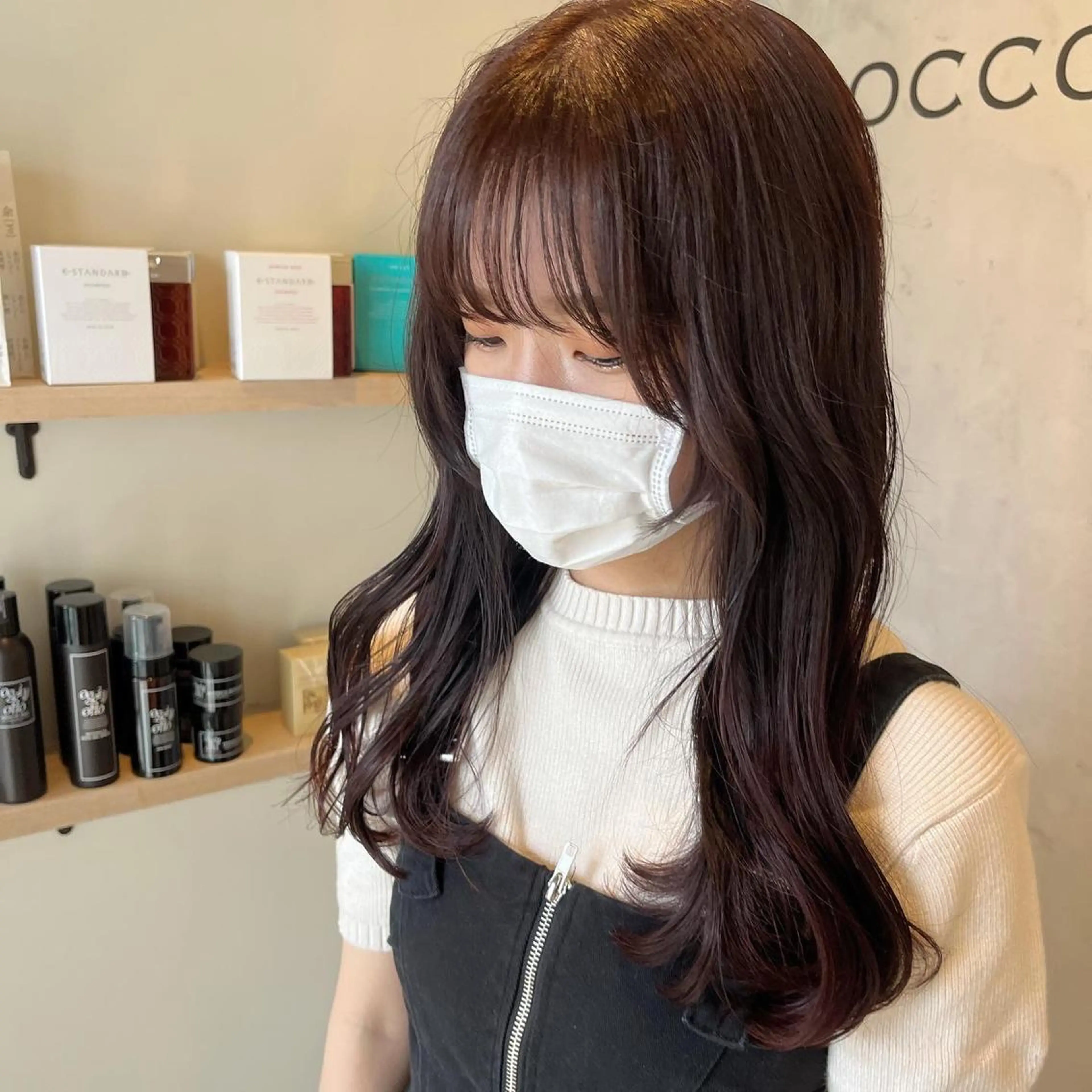 ロング ヘアカラー MAI ROCCO3rdのヘアスタイル