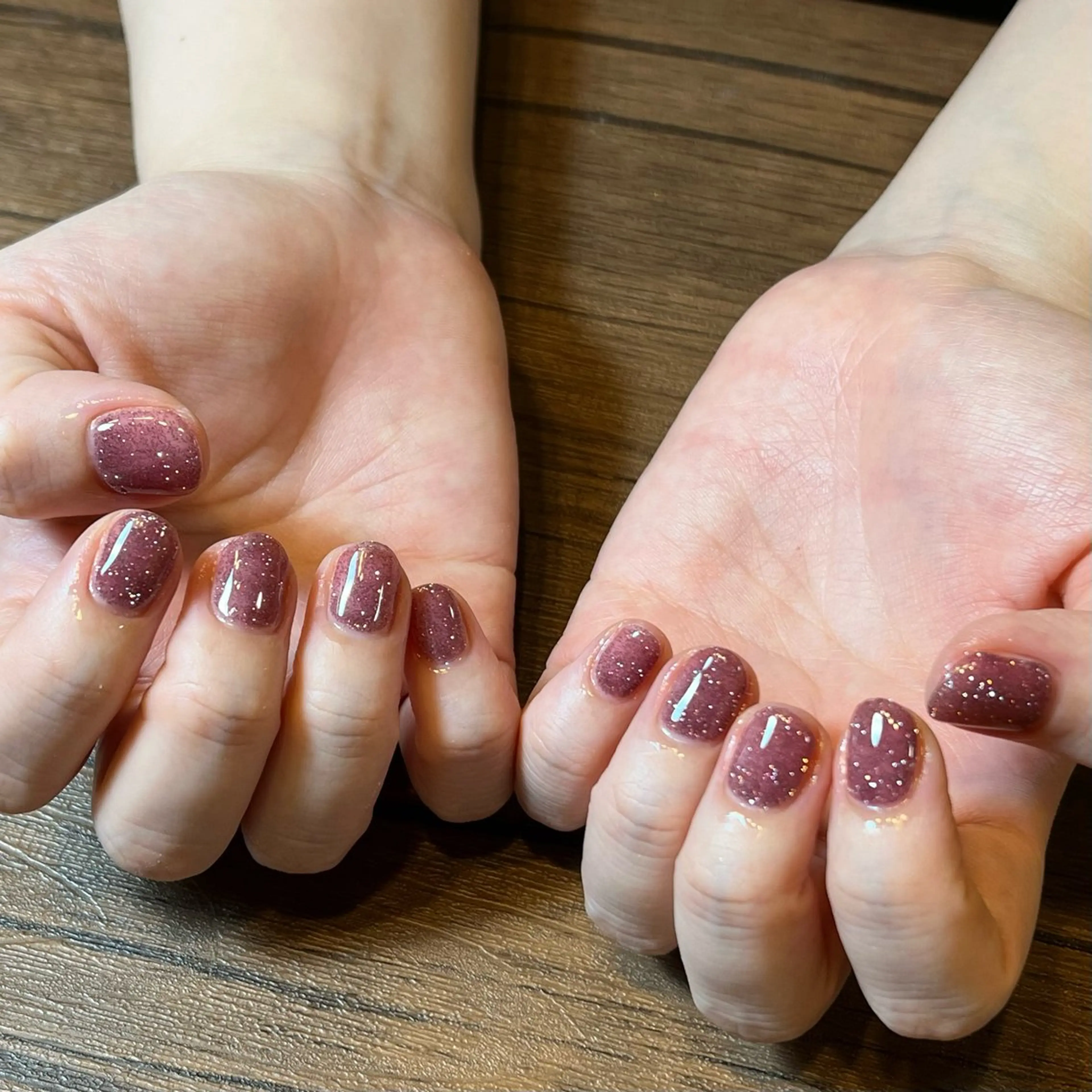 ネイル HENRIETTA NAILSALONのネイルデザイン