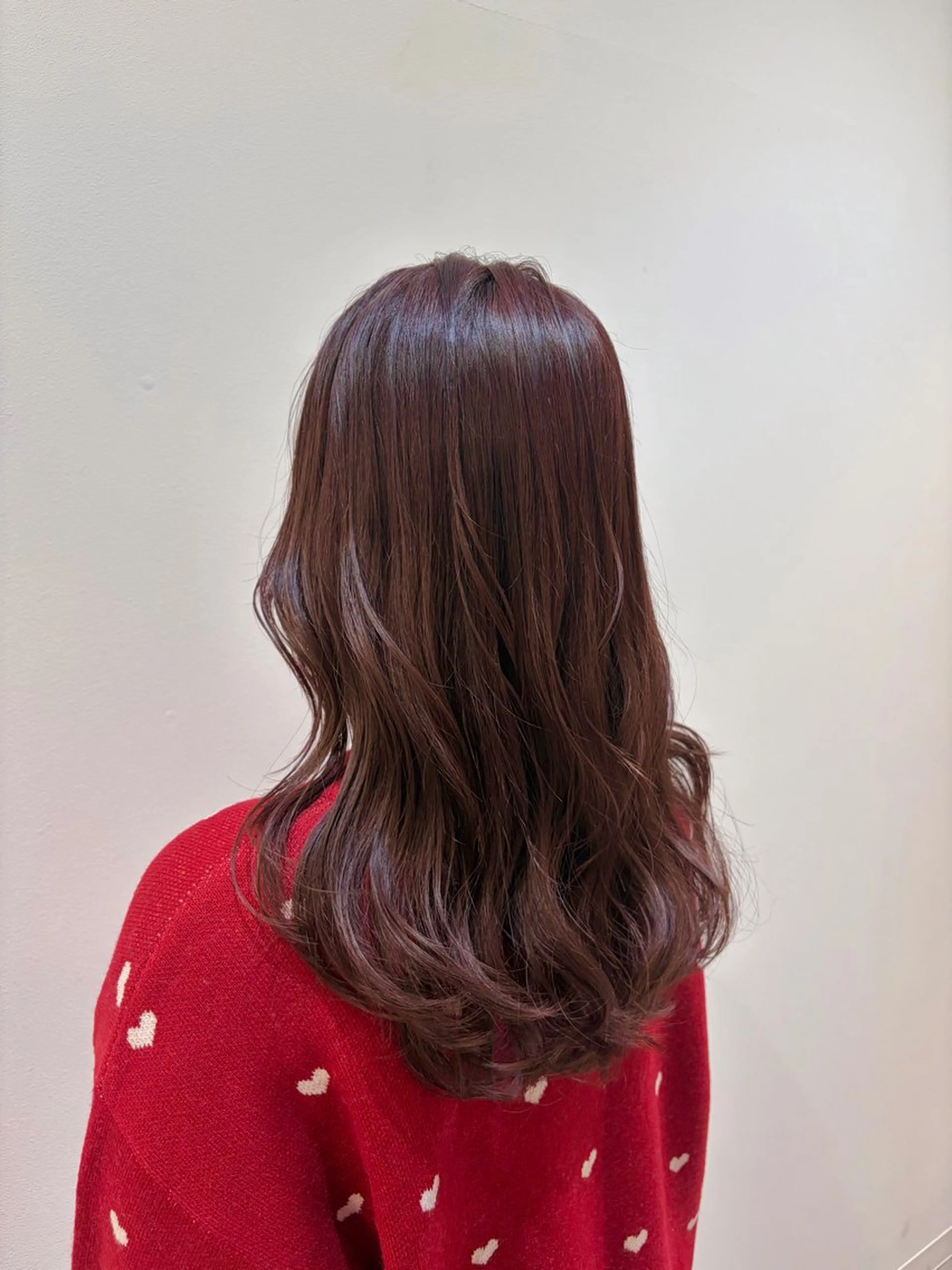 セミロング カラー ブラウンカラー ピンクカラー バイオレットカラー バイオレットブラウン レイヤーカット カット ヘアカラー トリートメント ♡オシャ髪♡AI ✂️newi町田のヘアスタイル