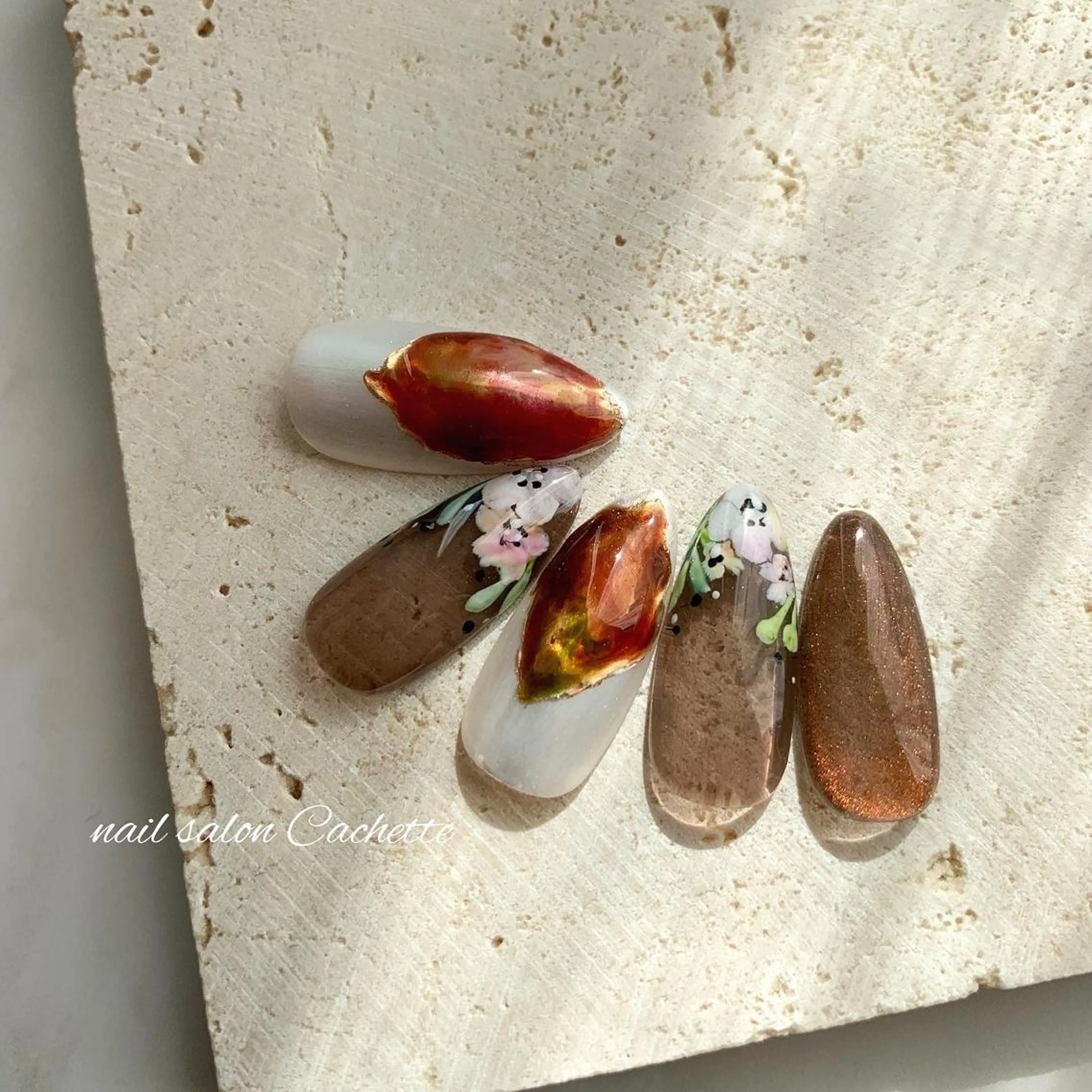 ネイル フラワーネイル ニュアンスネイル ✧Cachette✧ YUKARIのネイルデザイン