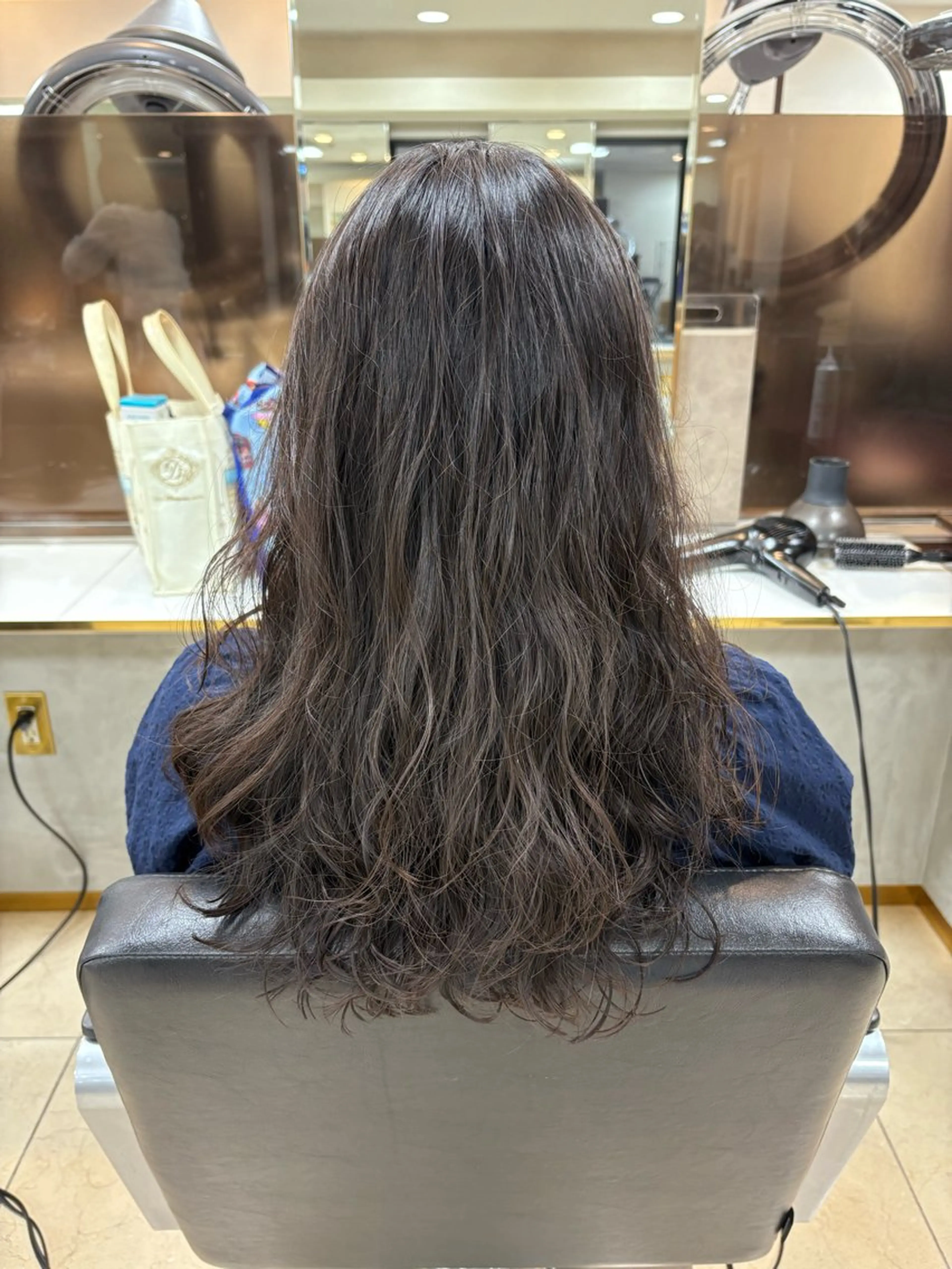 ロング パーマ 菅原 琴音のヘアスタイル