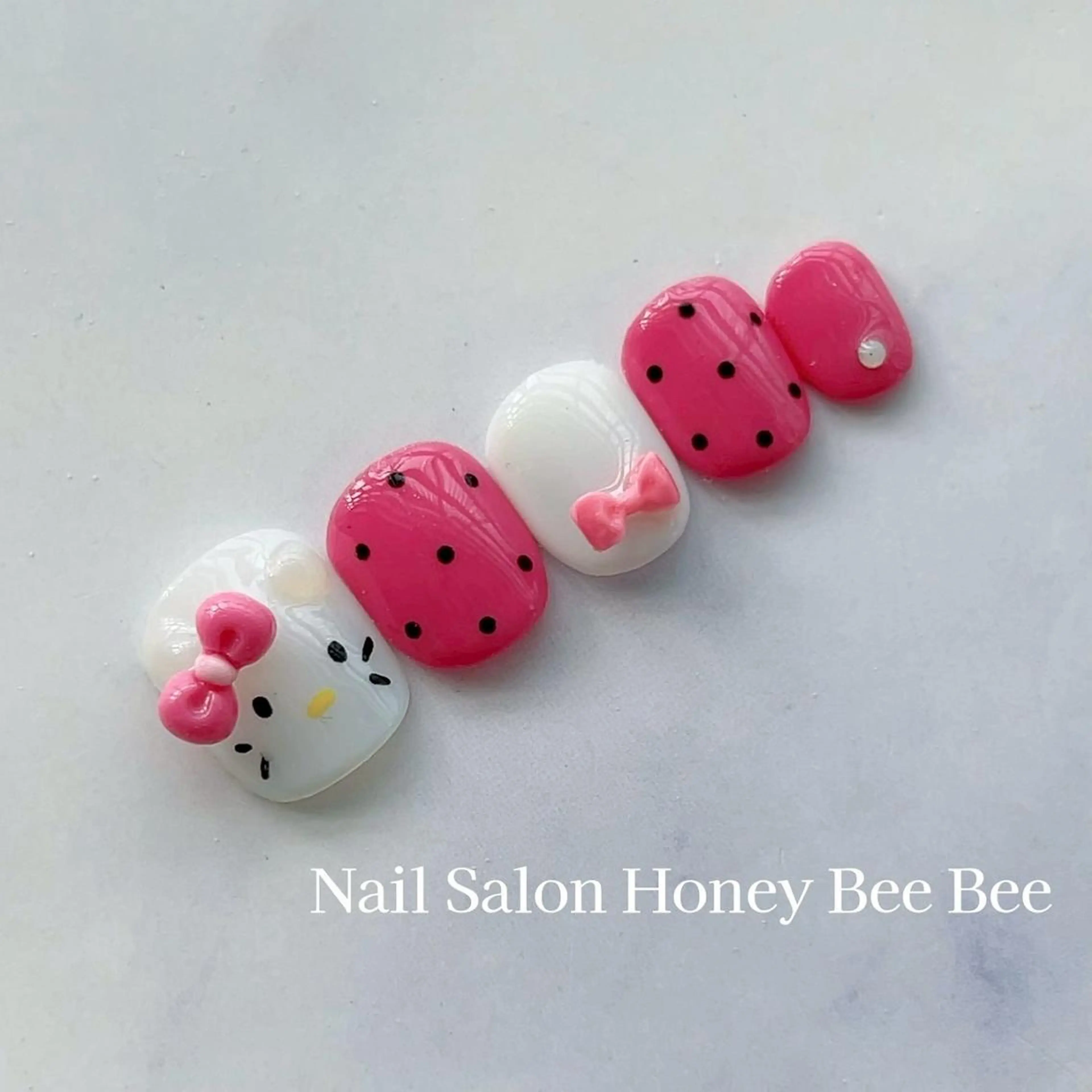 ネイル Nail salon Honey Beeのネイルデザイン