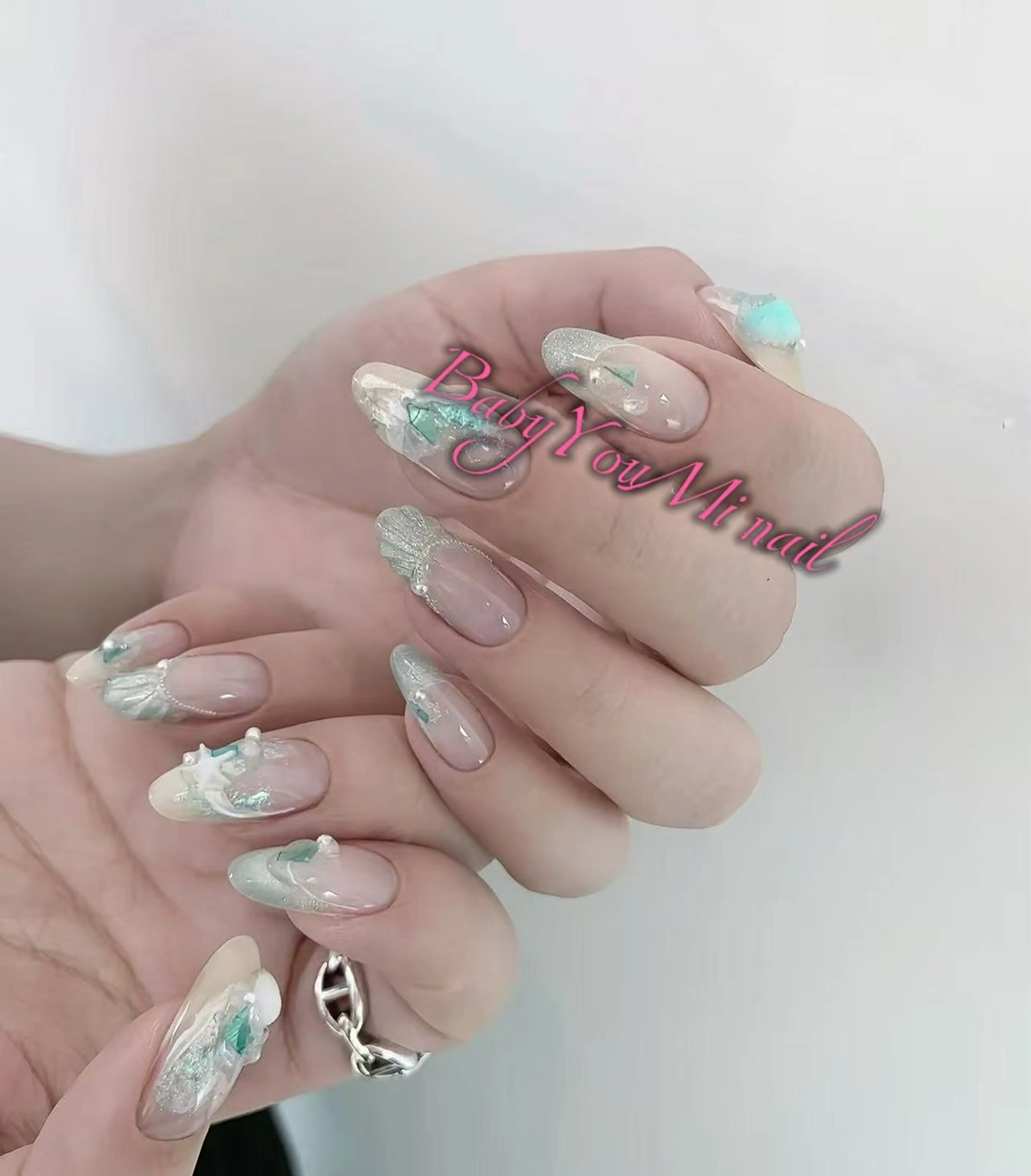 ネイル オーロラネイル 成人式 フットネイル フレンチネイル ジェルネイル ハンドネイル BabyYouMi nailのネイルデザイン