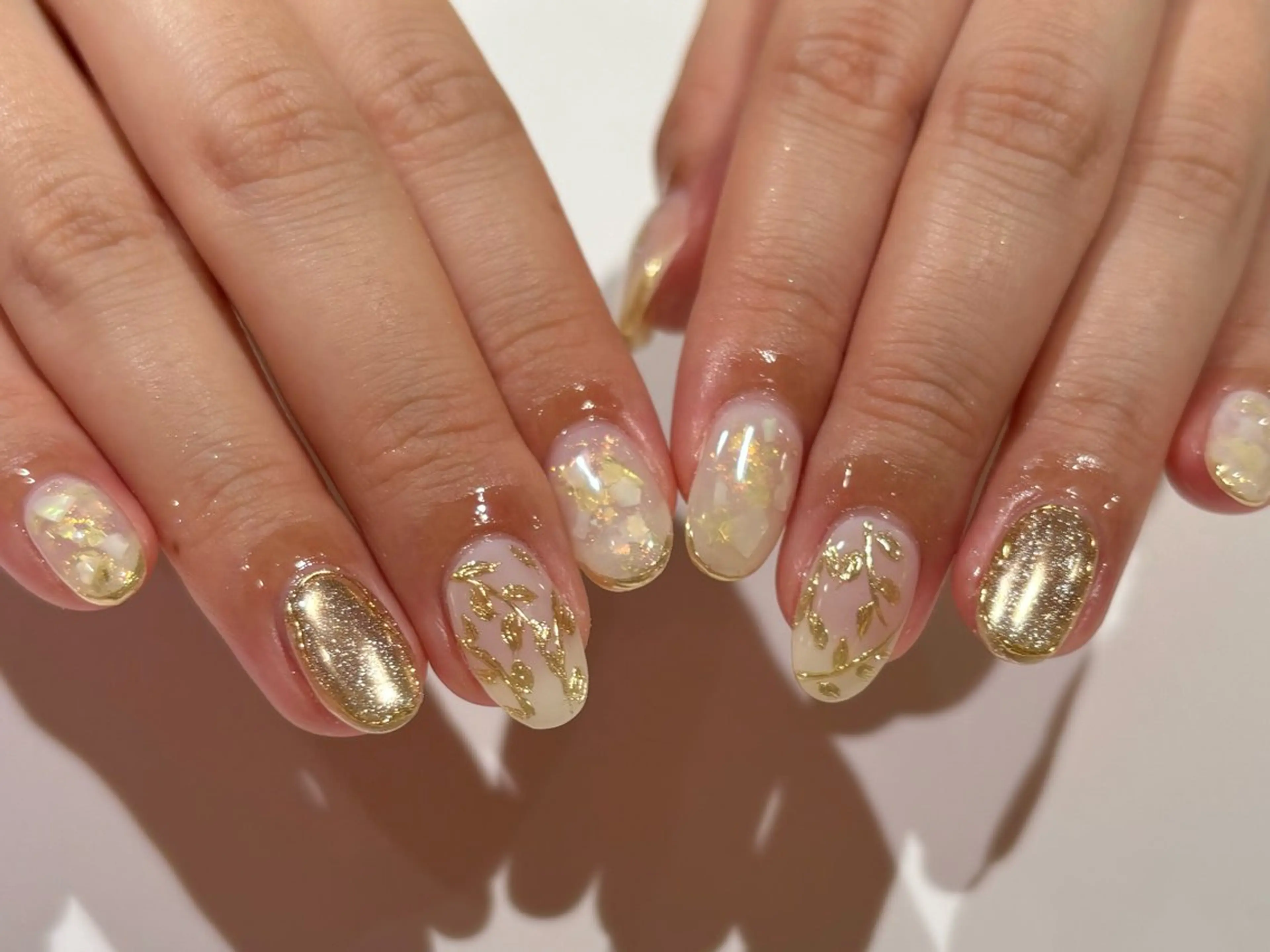 ネイル ハンドネイル 🤍 YUI 🤍のネイルデザイン