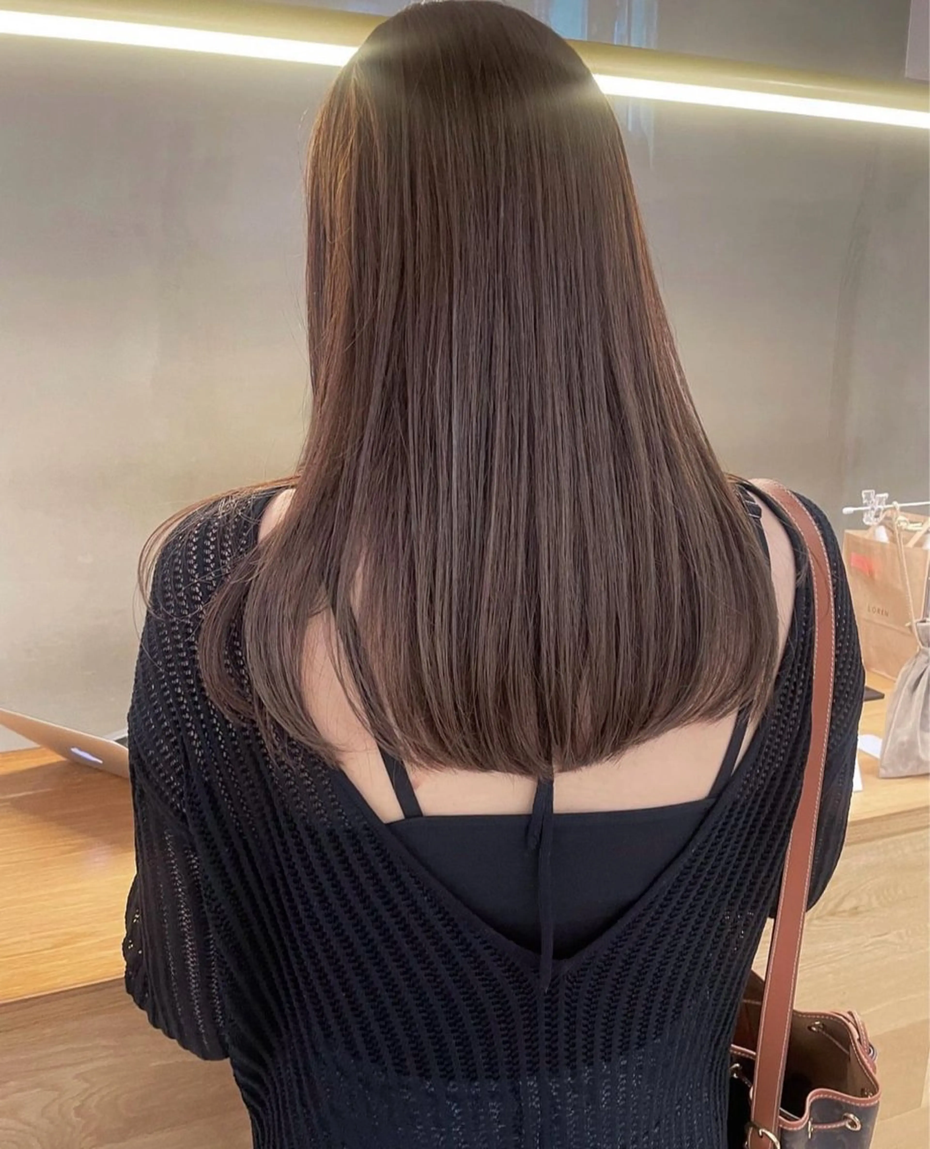 セミロング カット ヘアカラー 似合わせレイヤー ＆透明感カラーのヘアスタイル