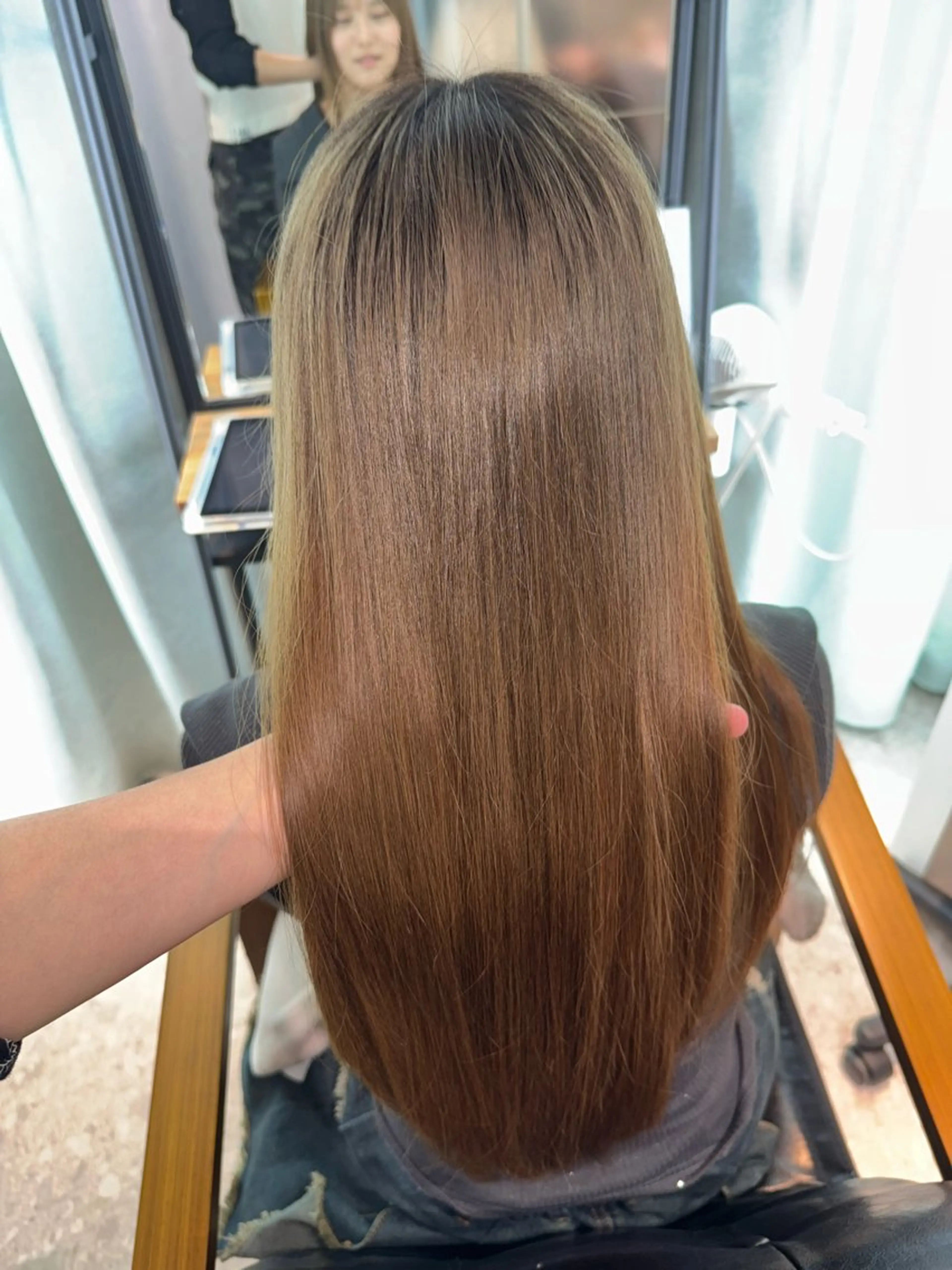 ロング 伊藤 花音のヘアスタイル