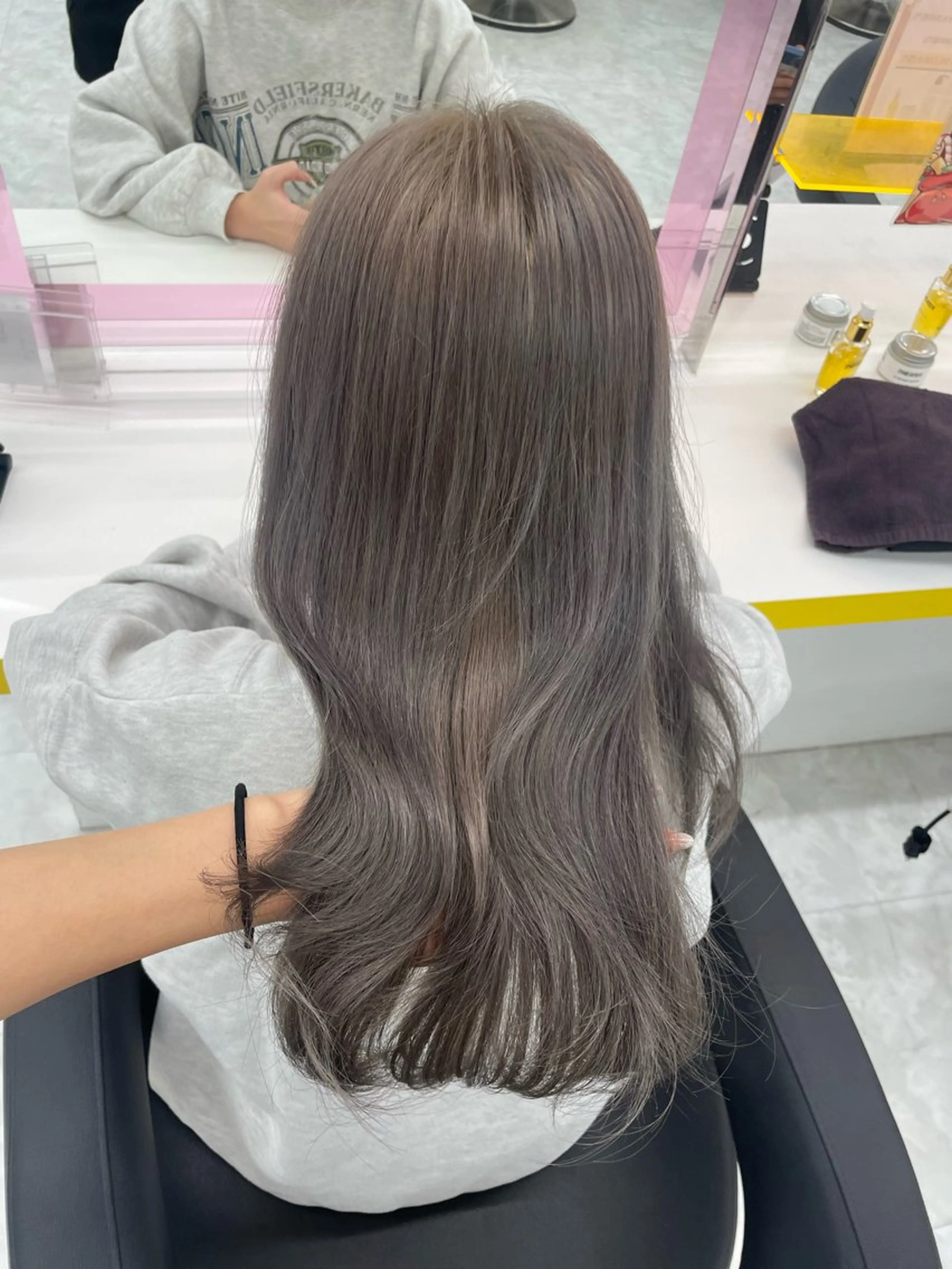 ロング カラー ヘアカラー トリートメント ヘッドスパ ヘアセット 🦋色落ち綺麗カラー メンズYUZU🦋‪のヘアスタイル