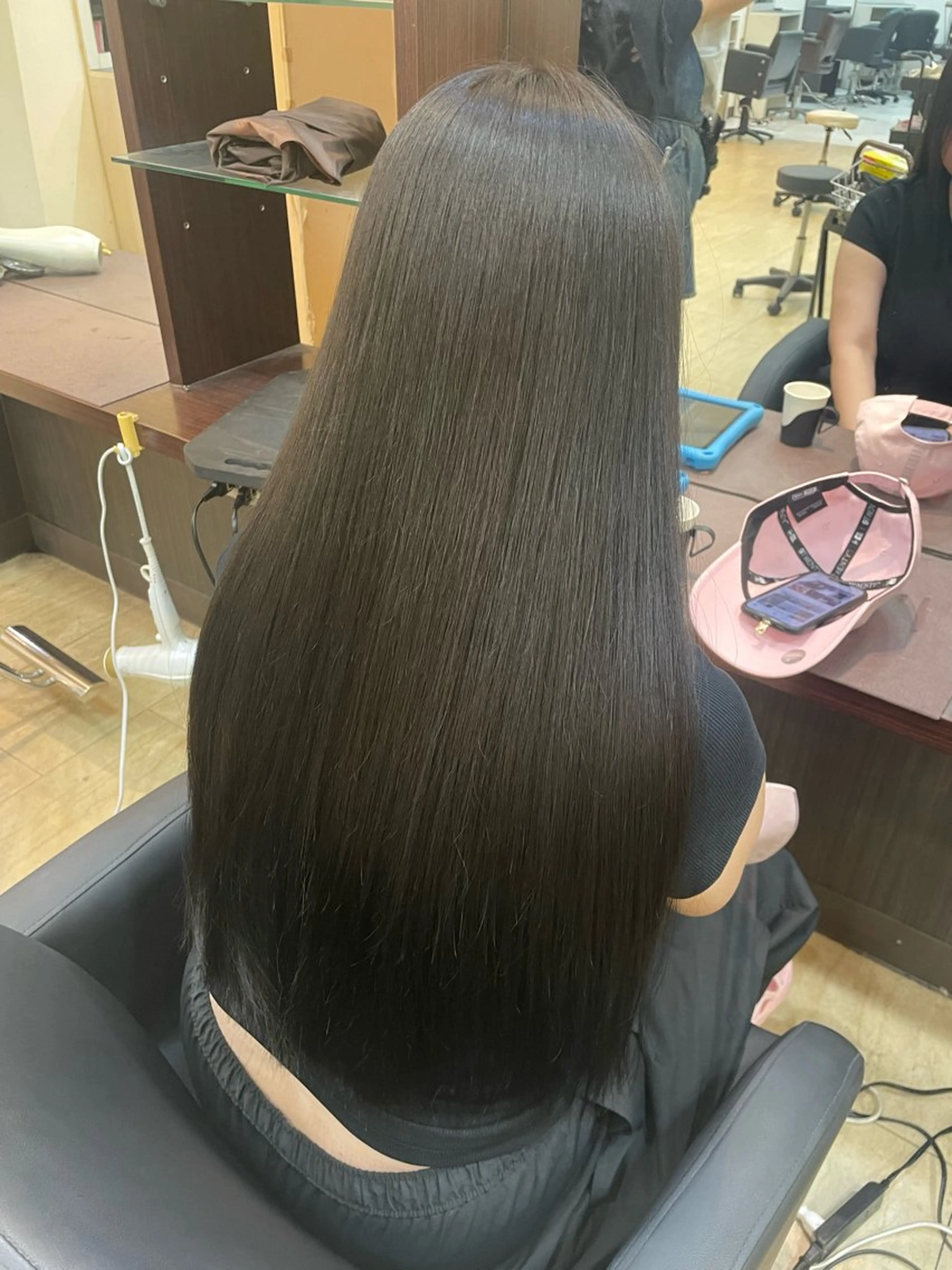 ロング アッシュ アッシュブラウン ヘアカラー トリートメント 奥野碧🌈艶髪 /ダメージレスカラーのヘアスタイル