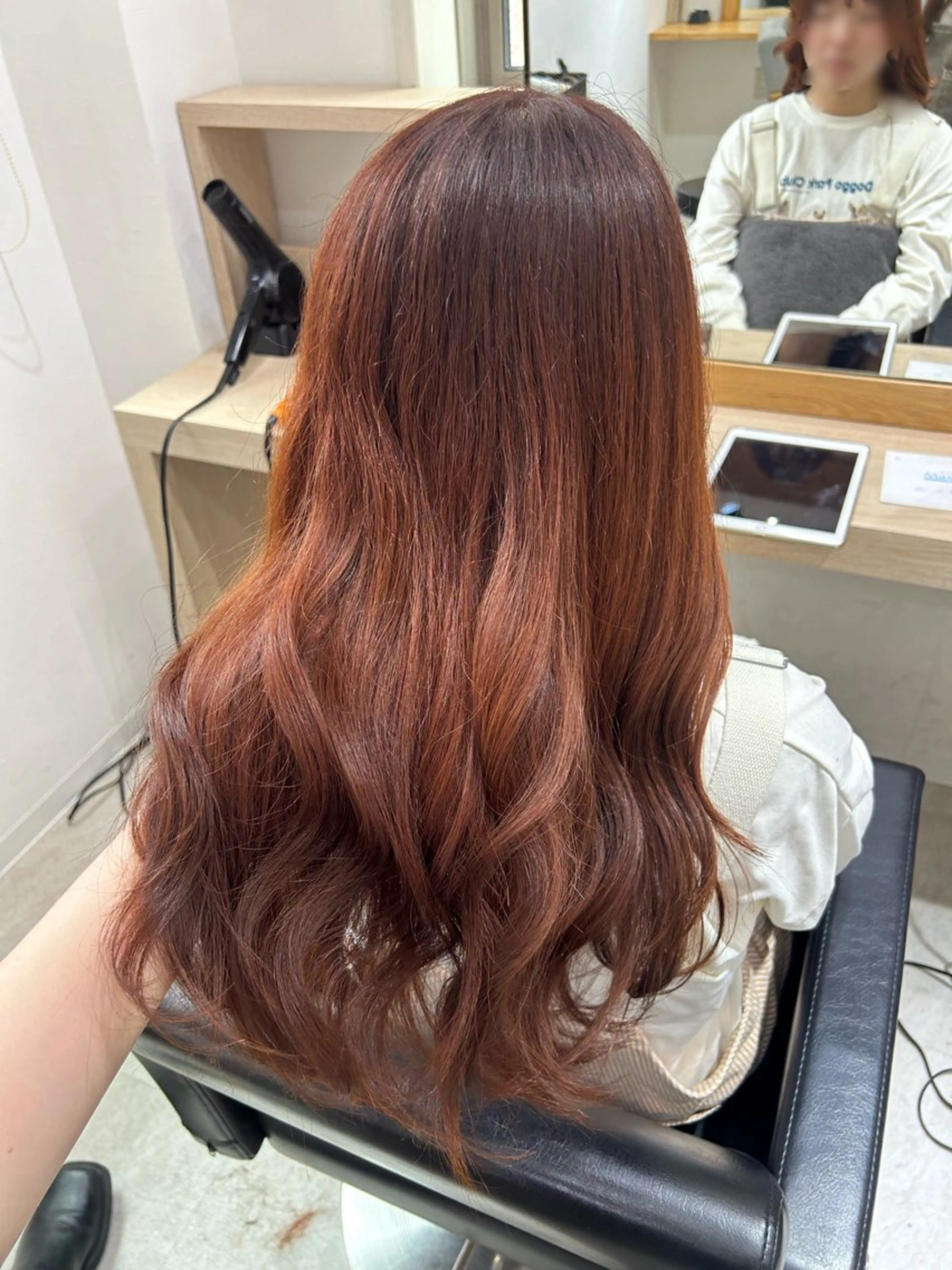 ロング カラー カット ヘアカラー トリートメント 🤍透明感/韓国風 🤍サクラギヒトミのヘアスタイル