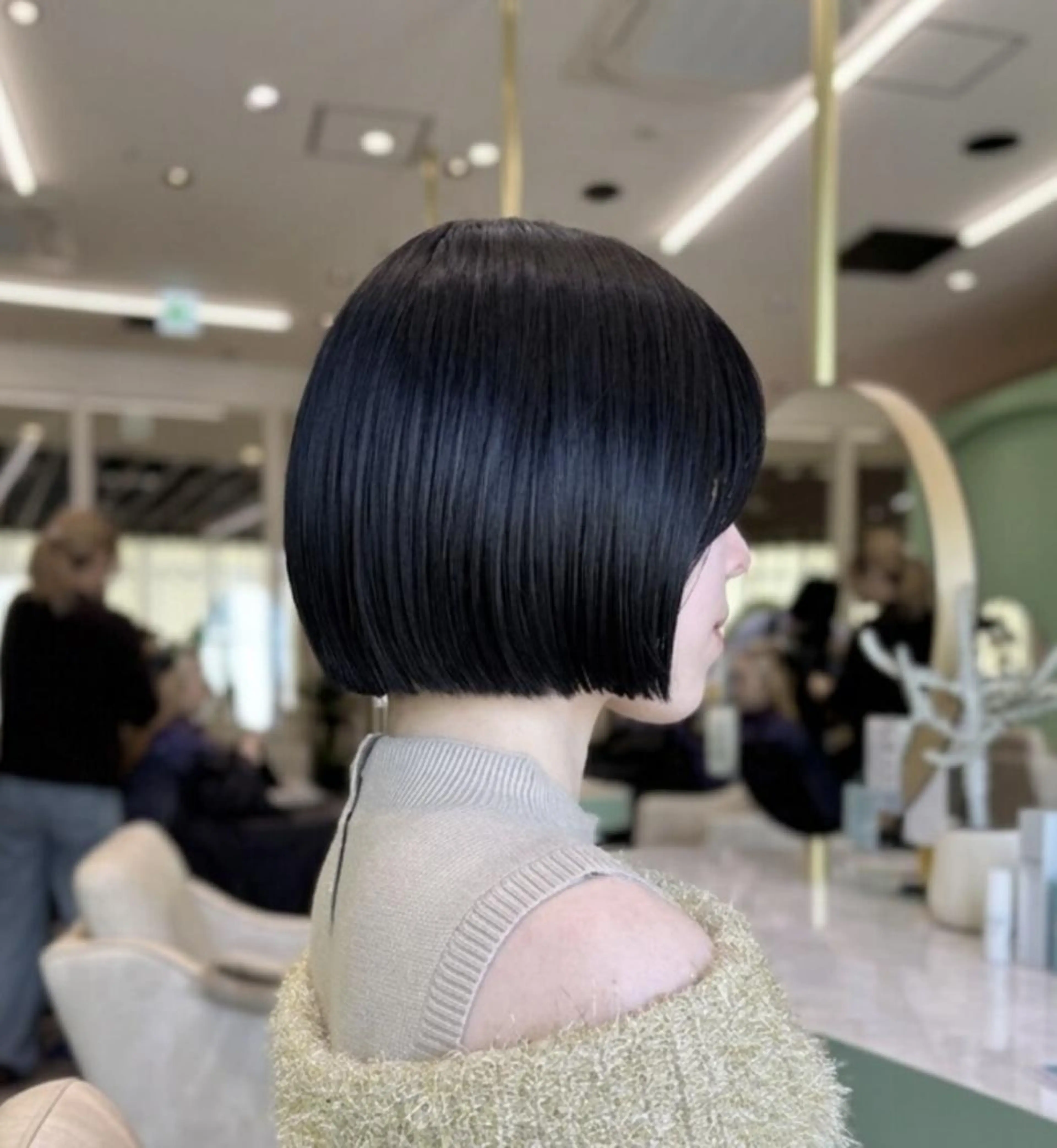 ミディアム ボブ 西宮北口/みなみのヘアスタイル