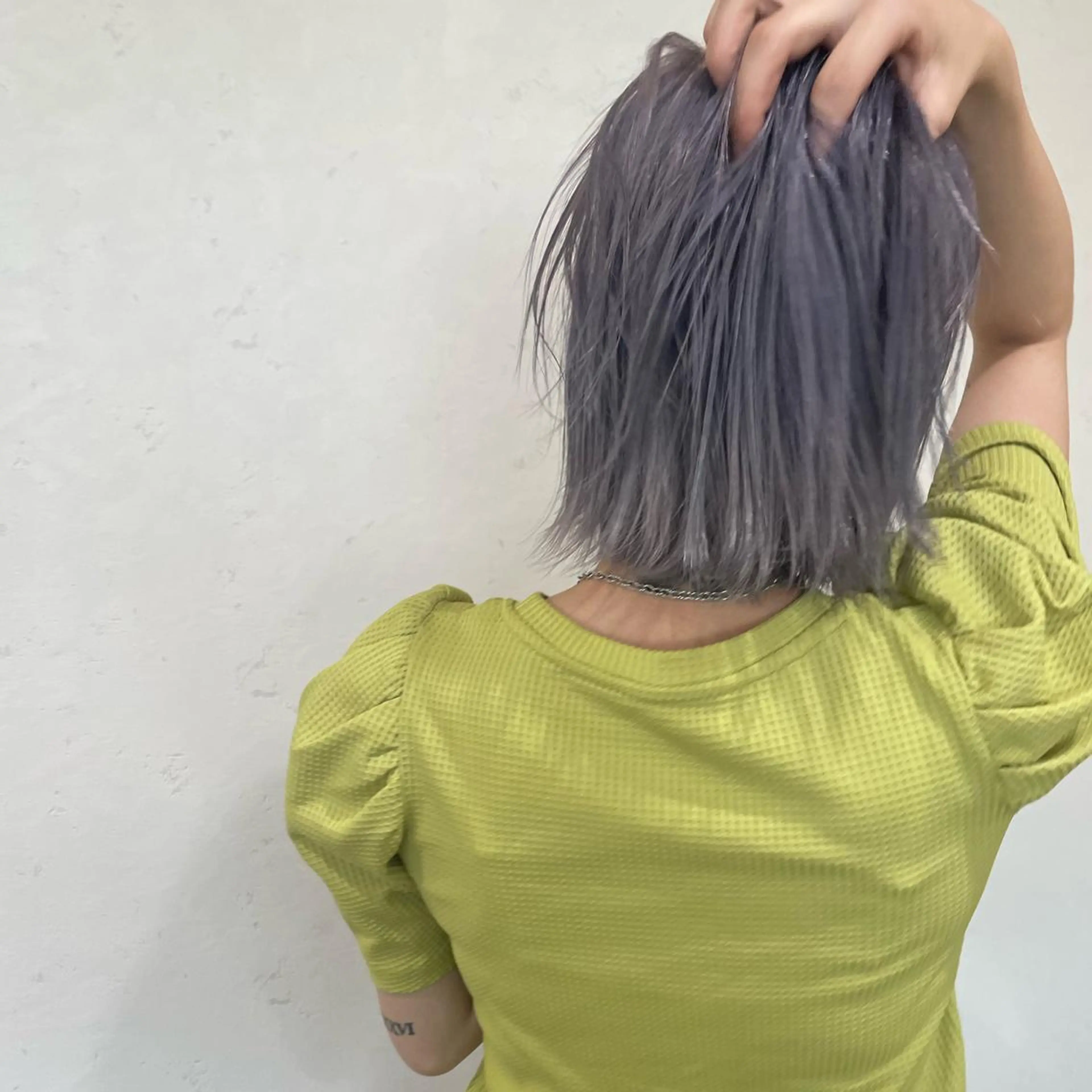 ミディアム 前田 菜奈子のヘアスタイル