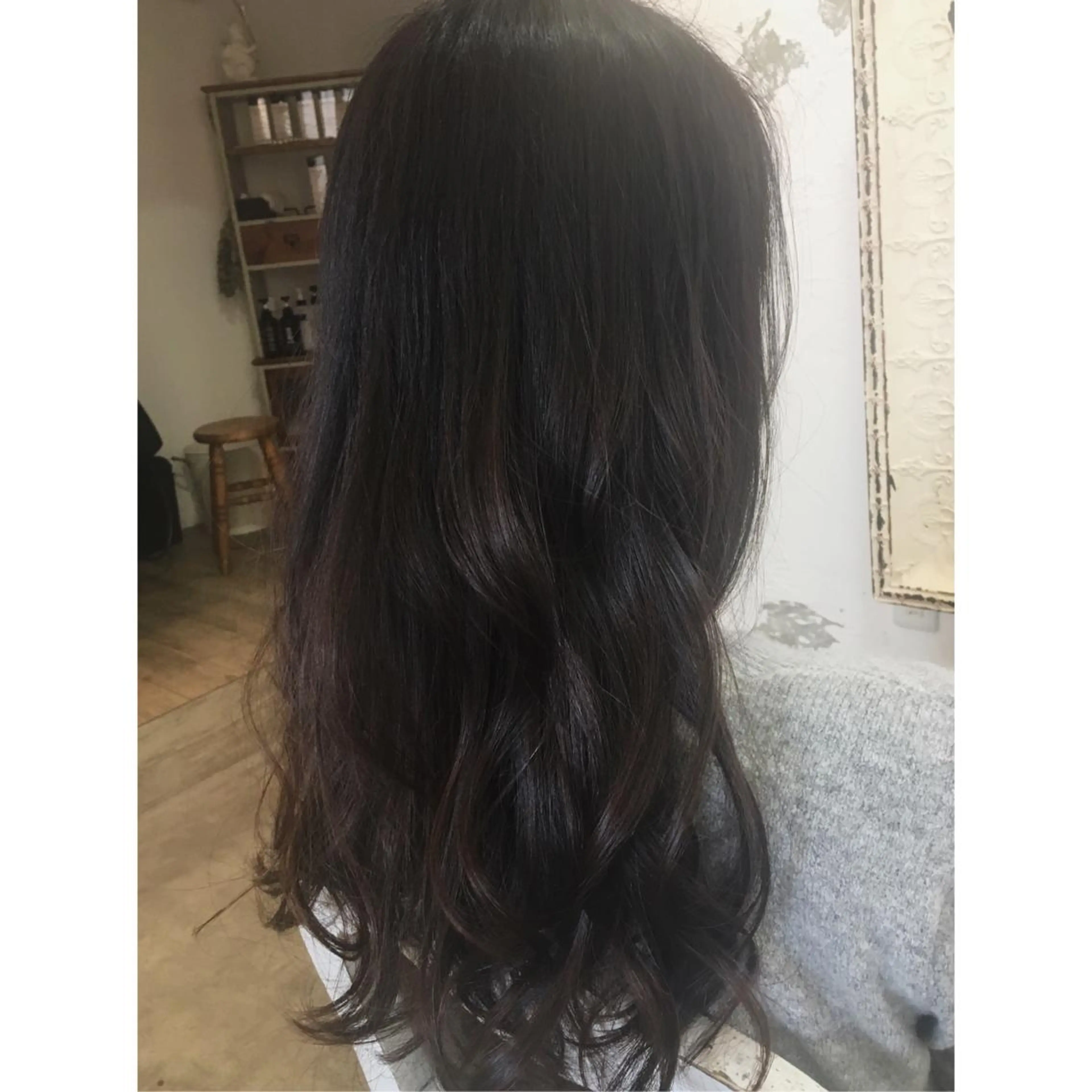 ロング カラー イルミナカラー fio マナミのヘアスタイル