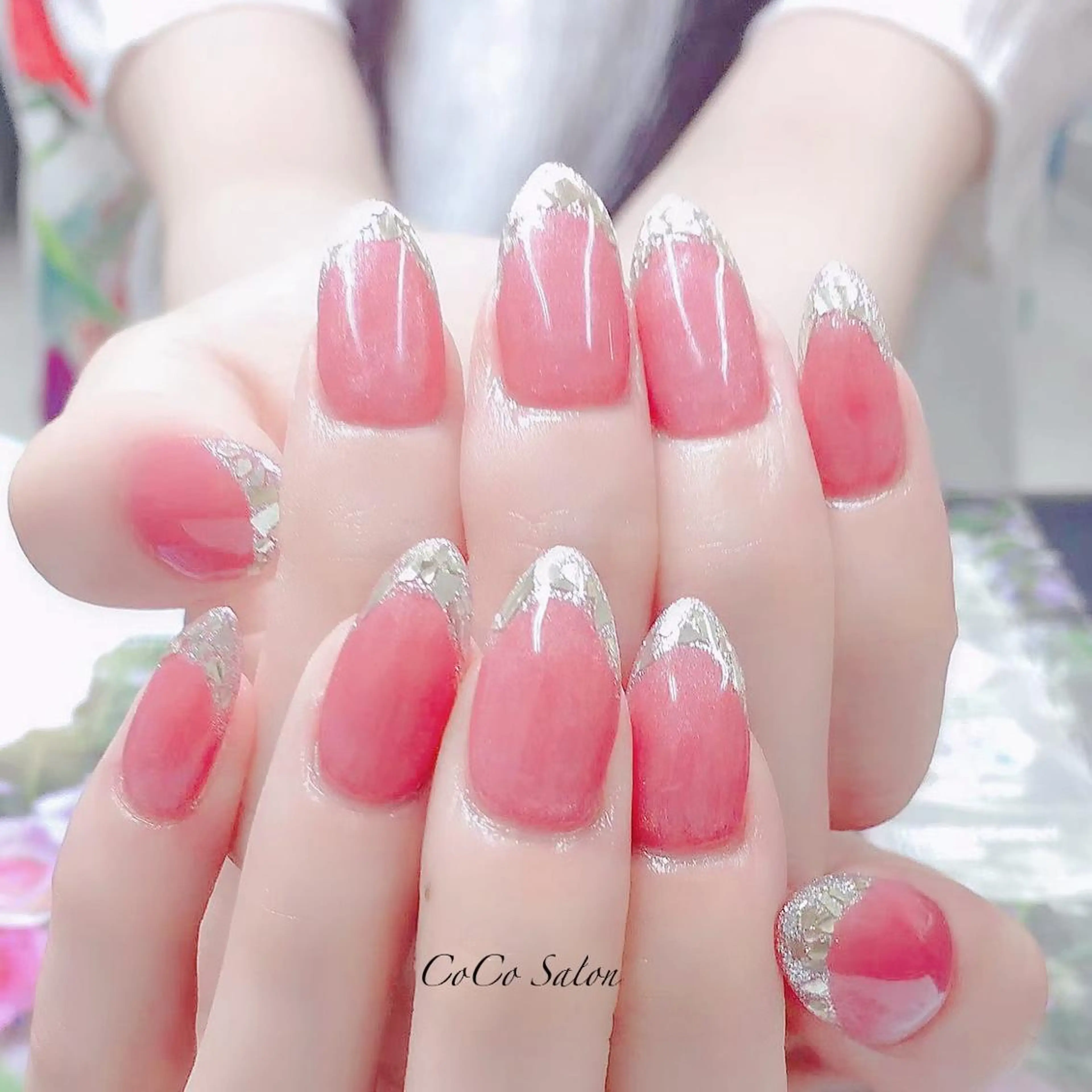 ネイル 長さ出し フレンチネイル ジェルネイル ガラスフレンチ ホログラムネイル ハンドネイル CoCoSalon ネイル/まつ毛予約のネイルデザイン