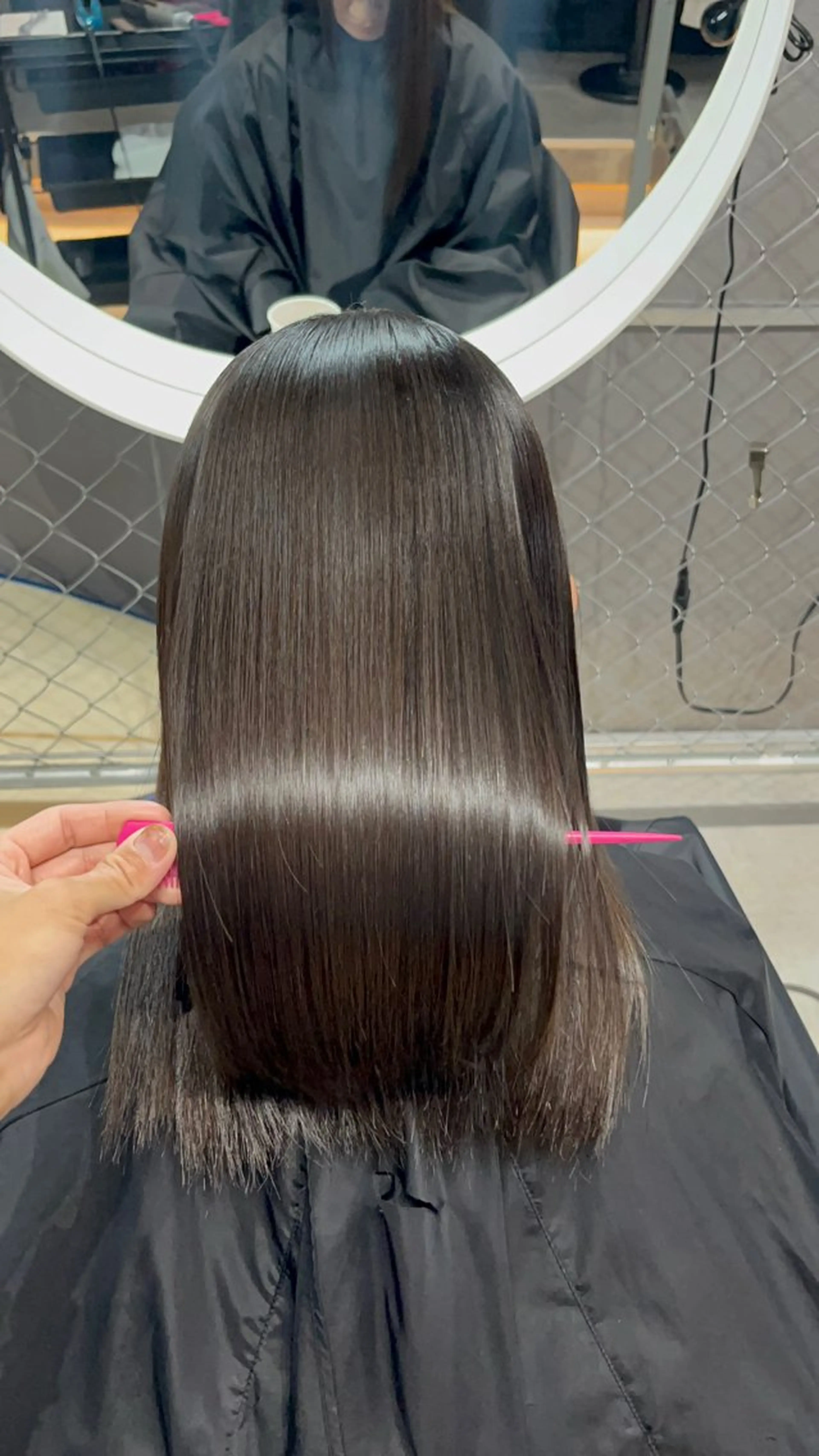 ミディアム 縮毛矯正 トリートメント CoCooN TAKUMAのヘアスタイル