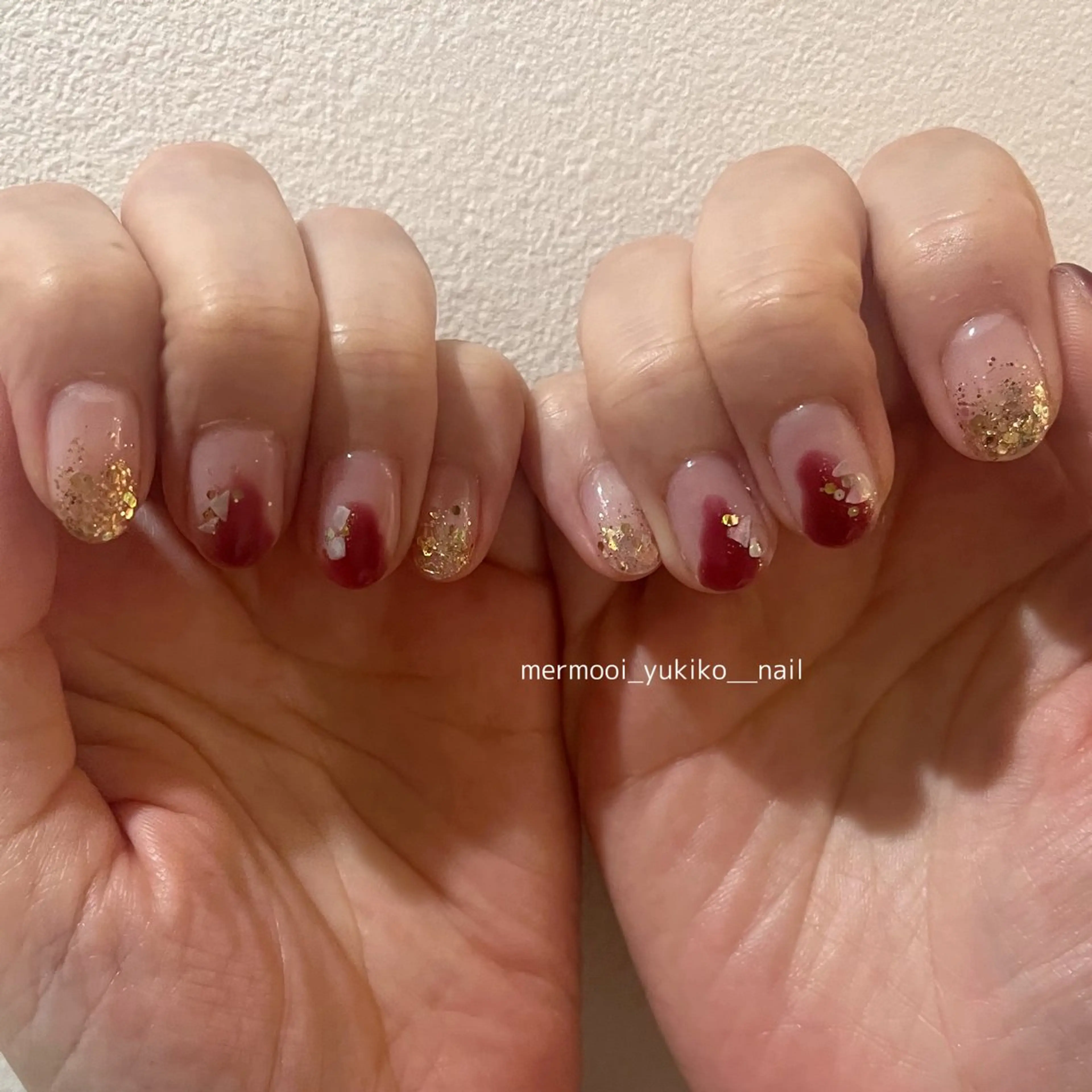 ネイル ボルドー ニュアンスネイル melumooi nailのネイルデザイン