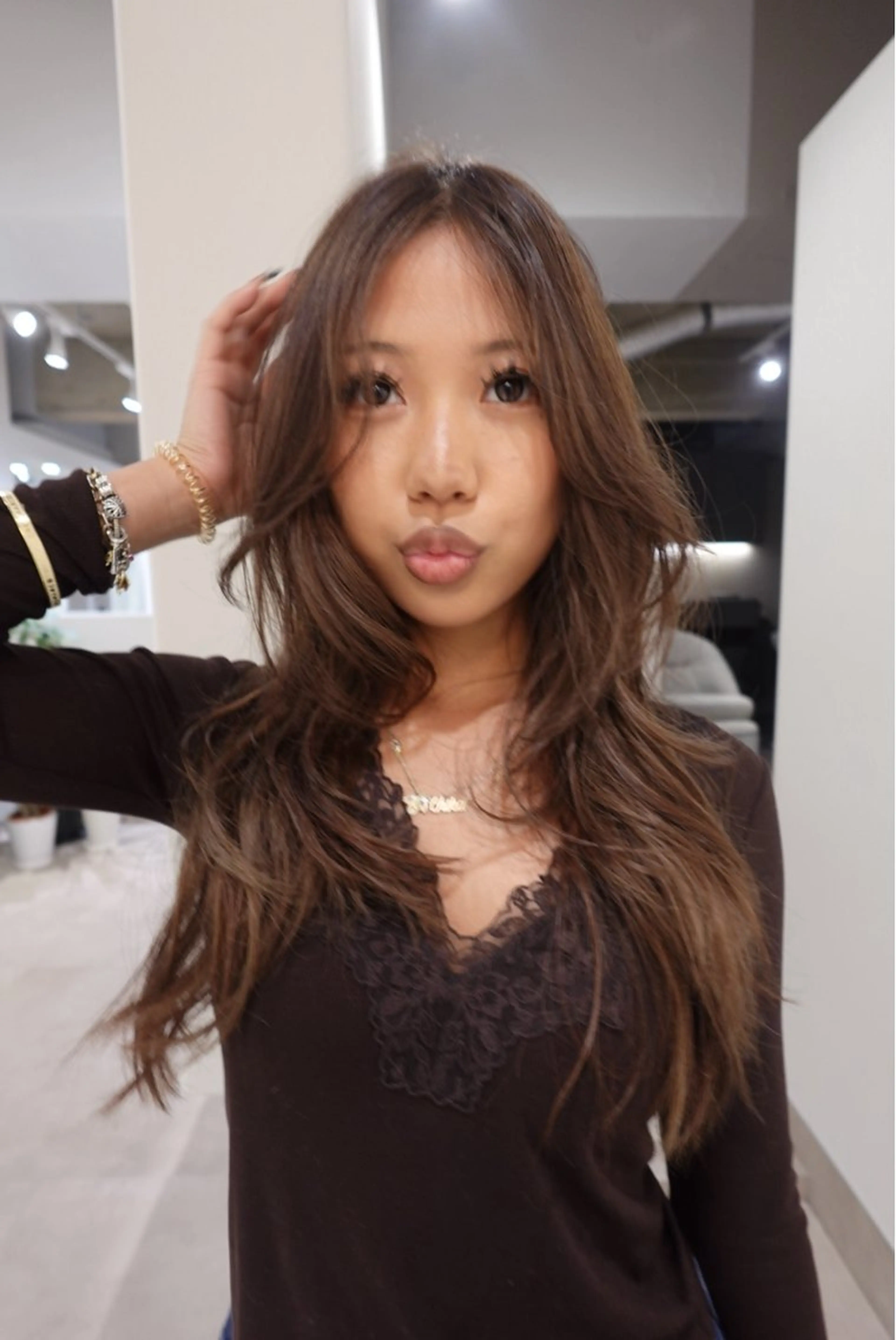 ロング カラー ワタナベ ヒヨリのヘアスタイル