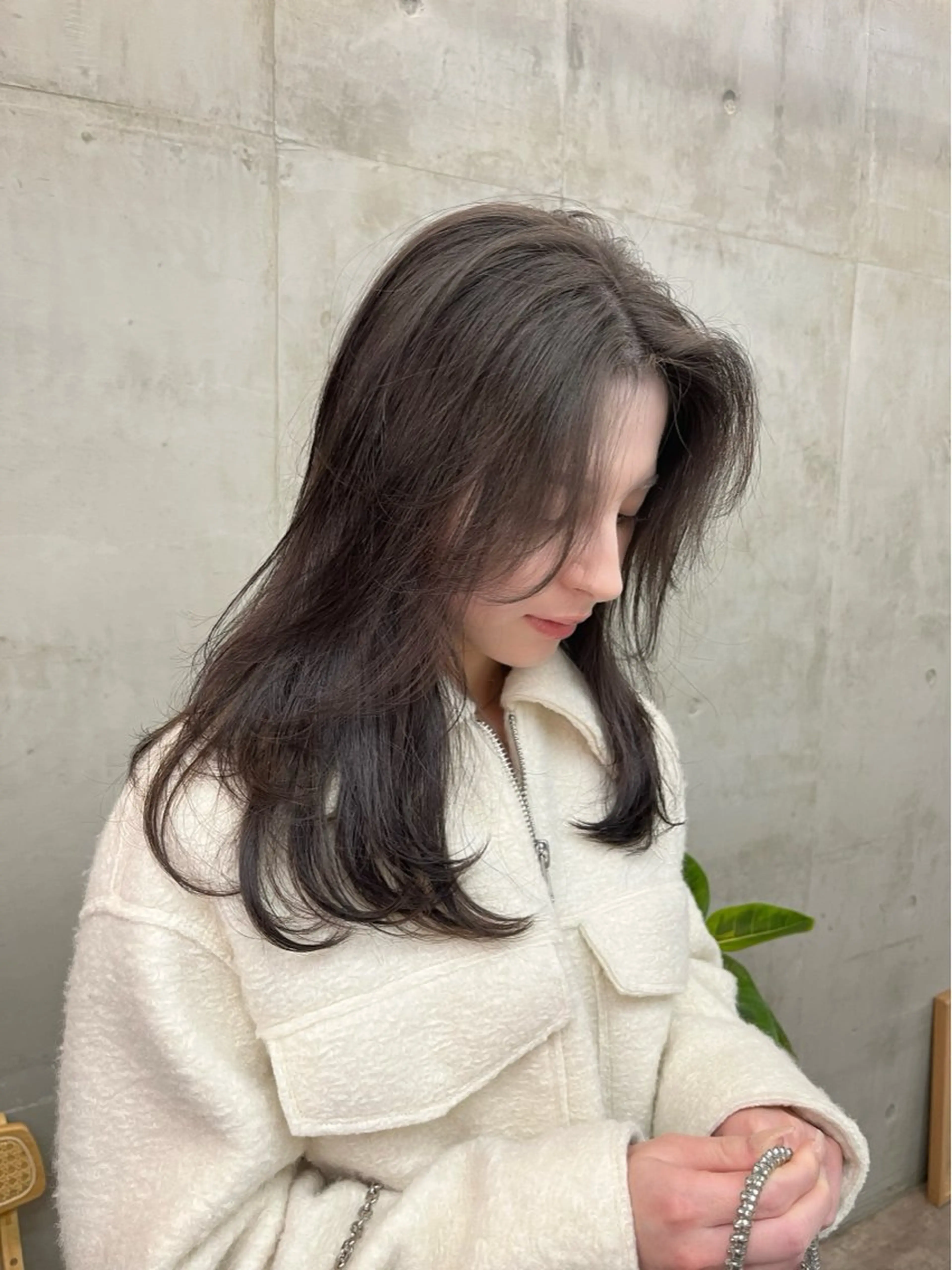 ミディアム カラー ベージュカラー ブリーチ ケアブリーチ 透明感カラー ダブルカラー SALT WATER所属・🤎𝐌𝐚𝐨⌇ お悩み解決美容師🤎のヘアスタイル