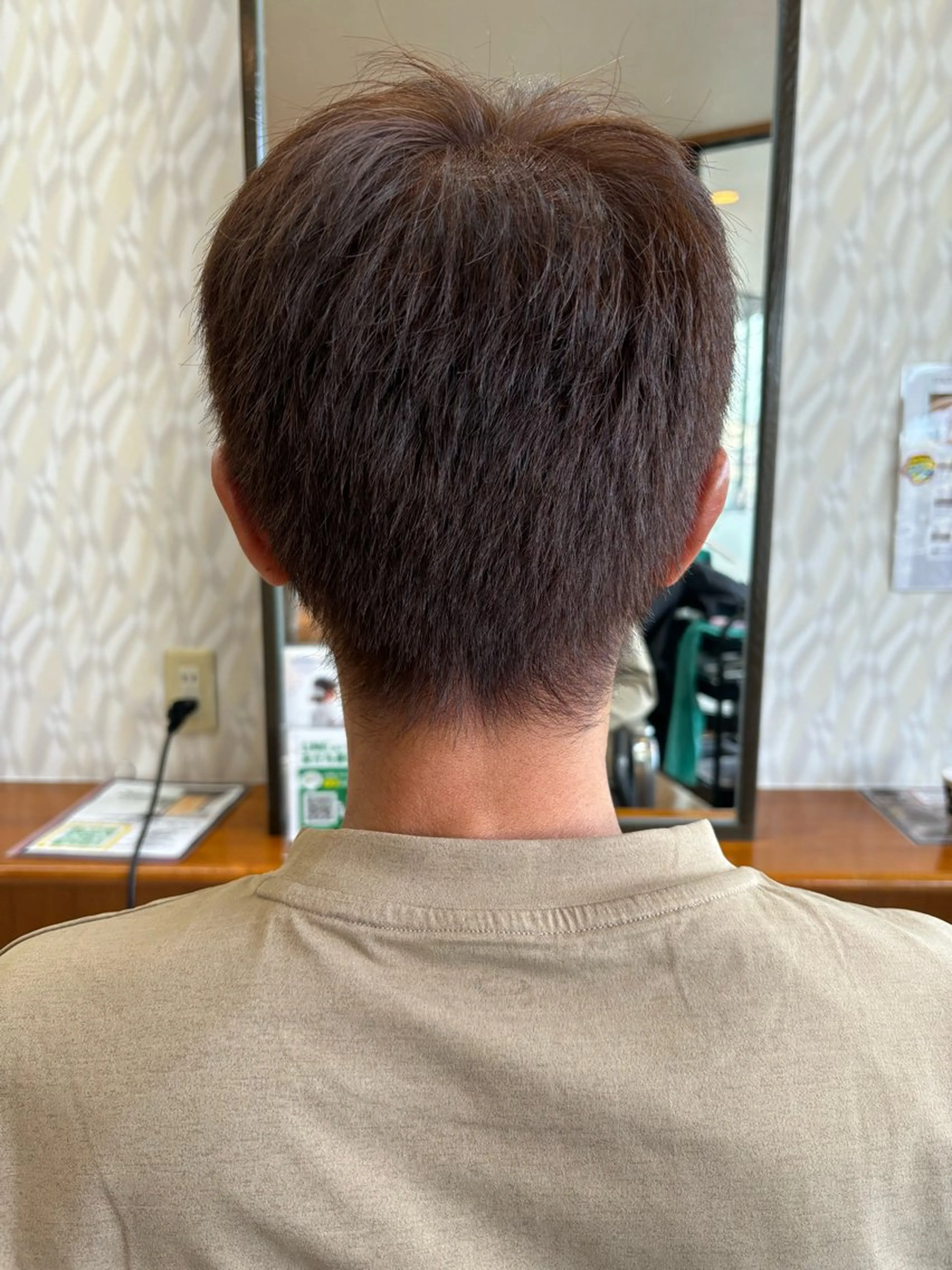 ショート カラー カット パーマ 亀山 来未のヘアスタイル