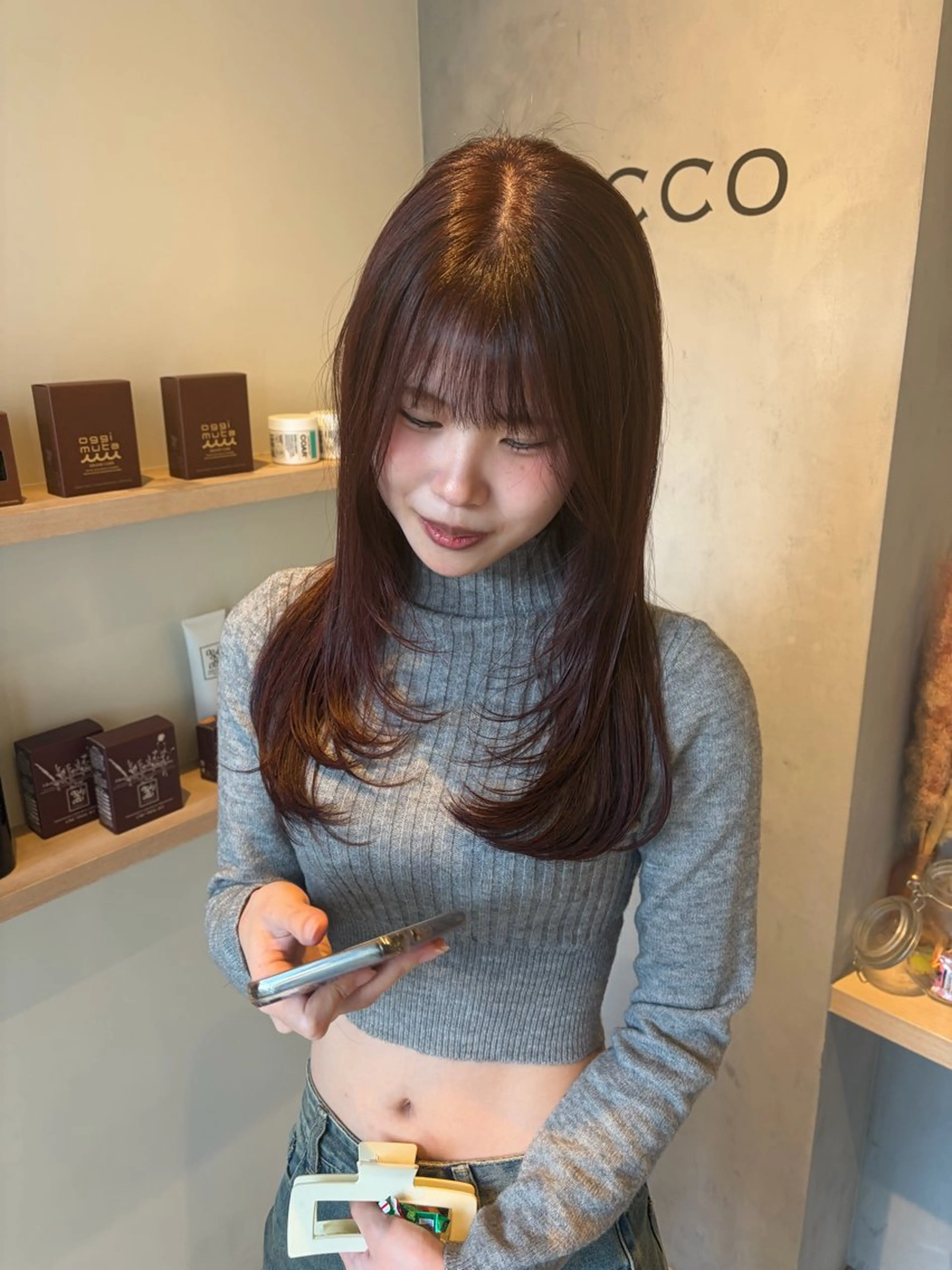 ロング カット ヘアカラー アイナ ROCCOのヘアスタイル