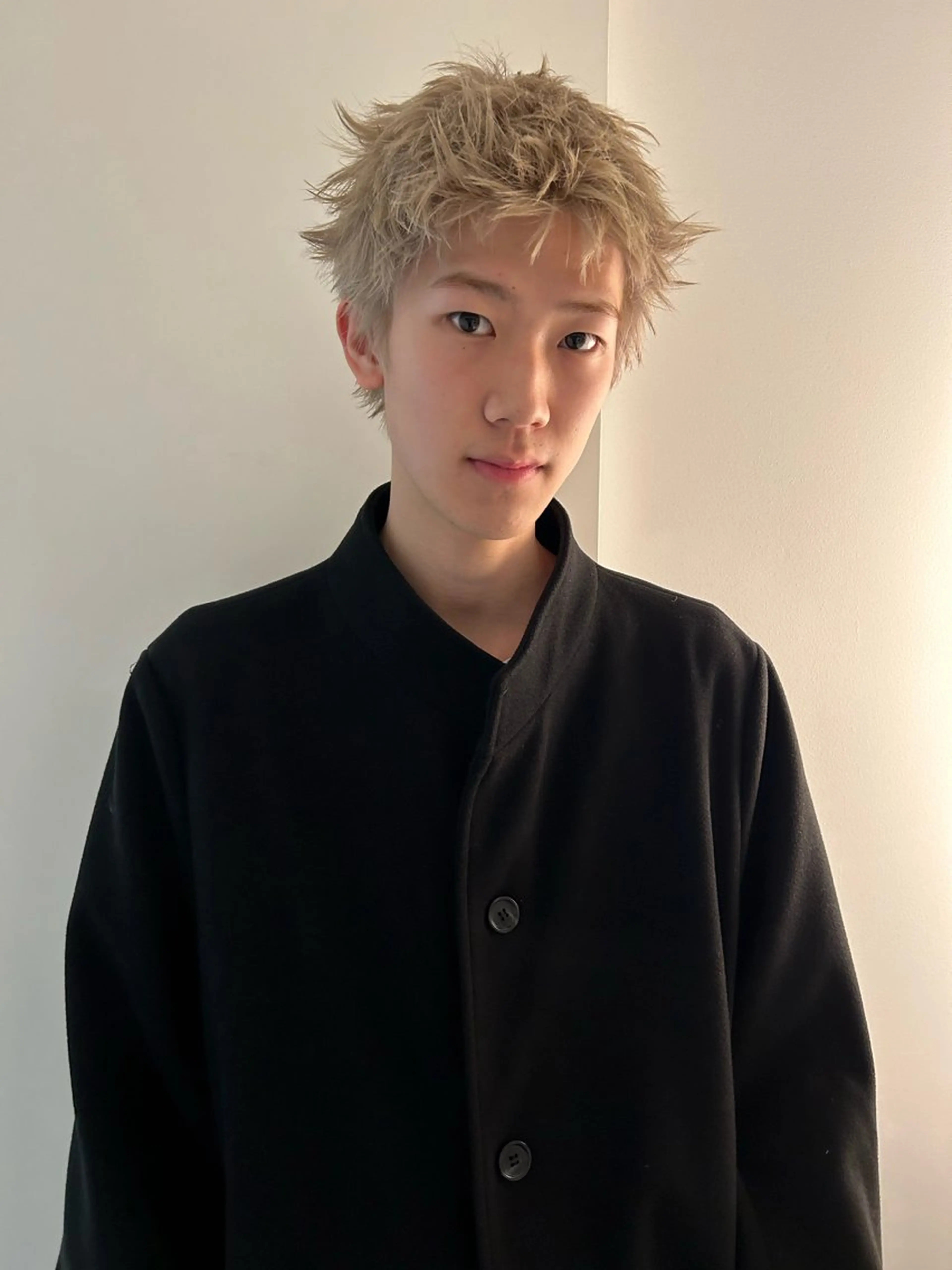 【メンズ限定】カット+ブリーチカラーの写真