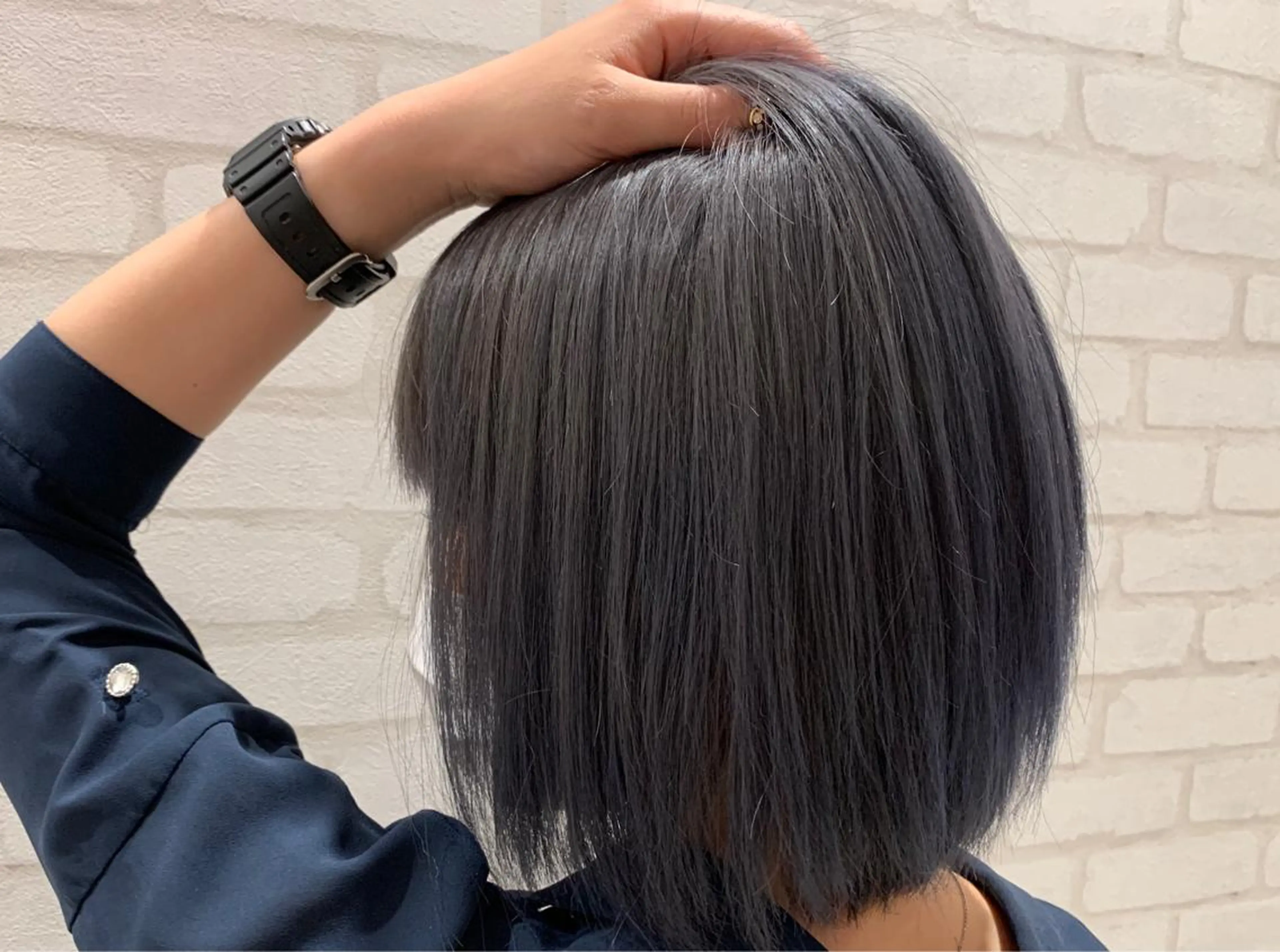 ミディアム カラー ブルーカラー ブルーグレー ブルーグレージュ グレージュ Gain Nanamiのエステ・リラクイメージ