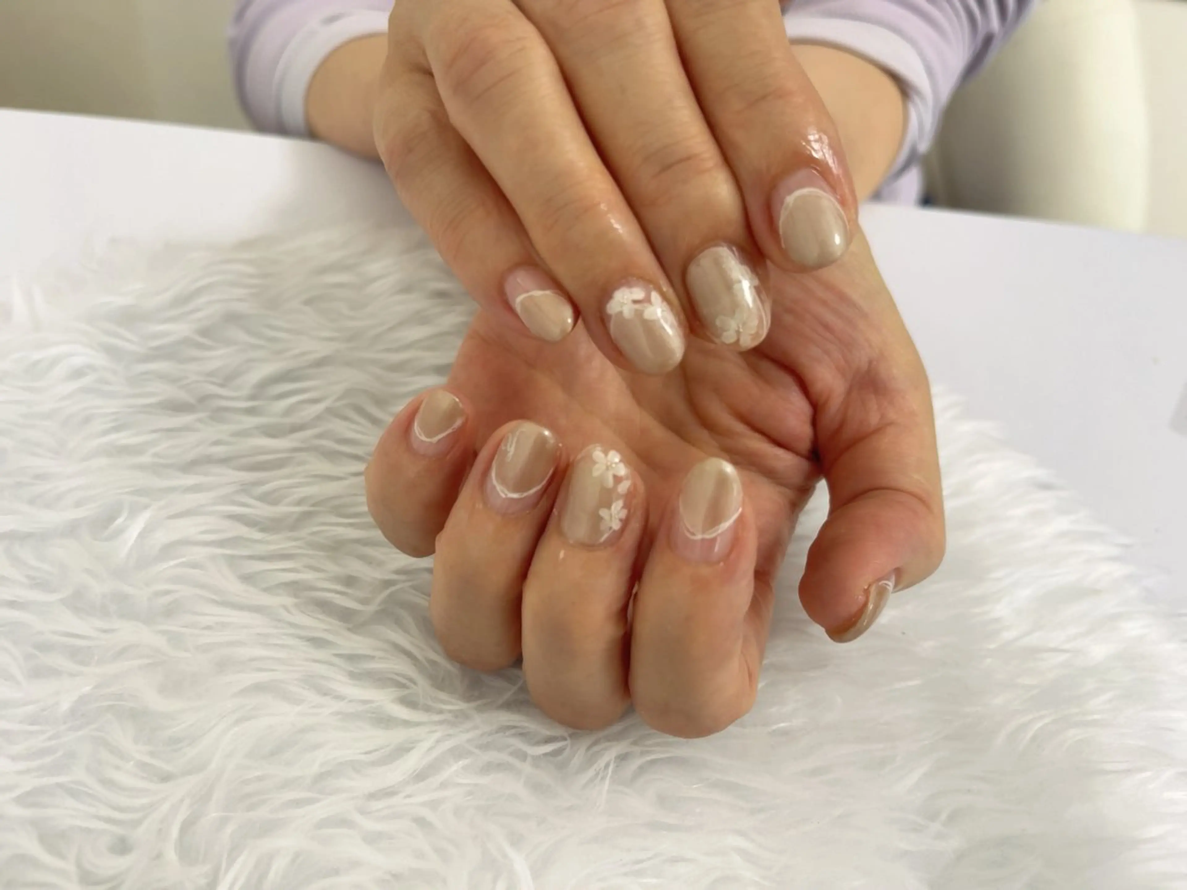 ネイル ハンドネイル プライベートサロン featherのネイルデザイン