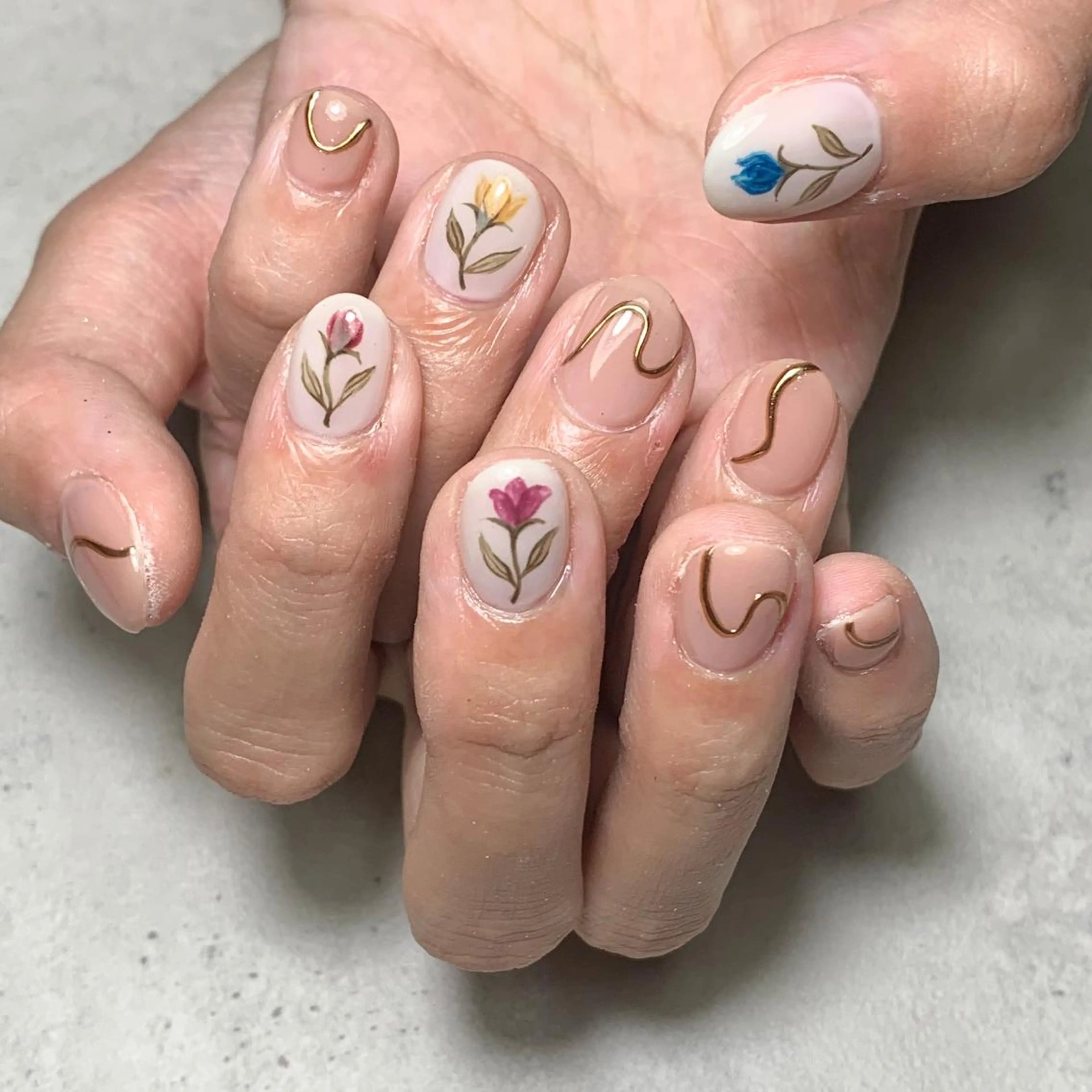 ネイル FIORITURA aiのネイルデザイン