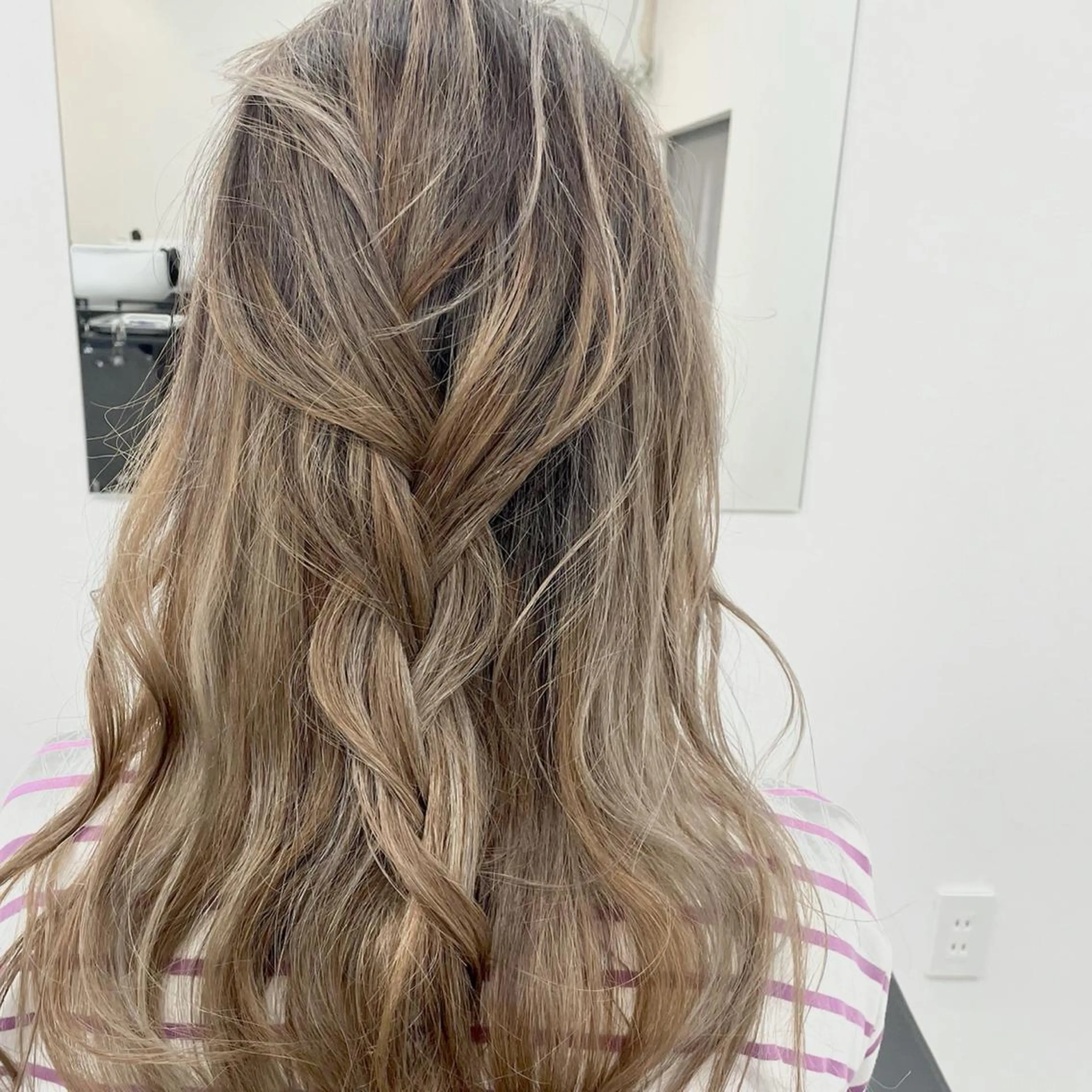 ロング カラー セルフホワイトニング Ines渡辺リエのその他イメージ