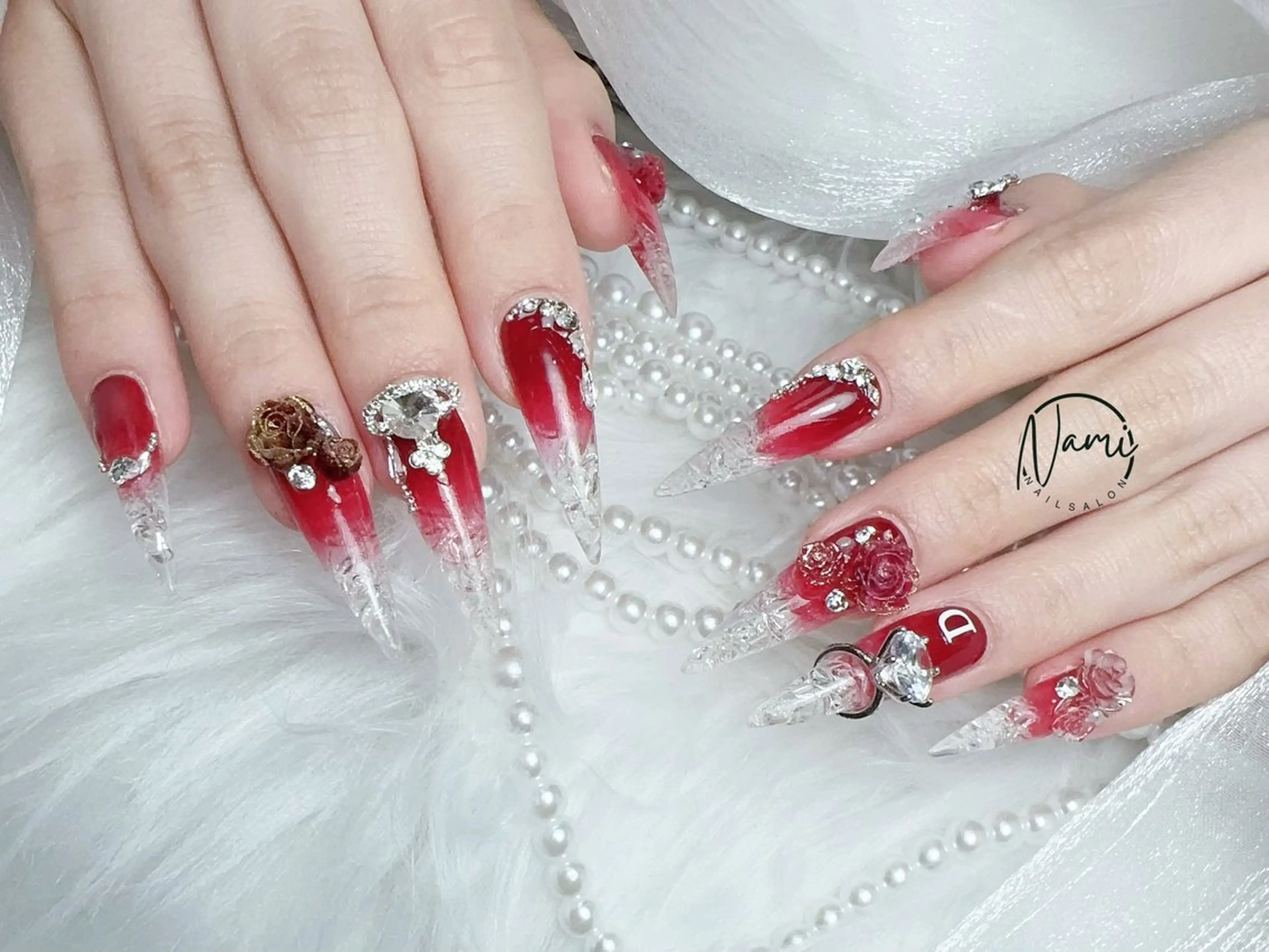 ネイル 長さ出し ガーリー 韓国ネイル ロングネイル 持ち込み ハンドネイル Nami nail salon所属・Nami nail salonのネイルデザイン