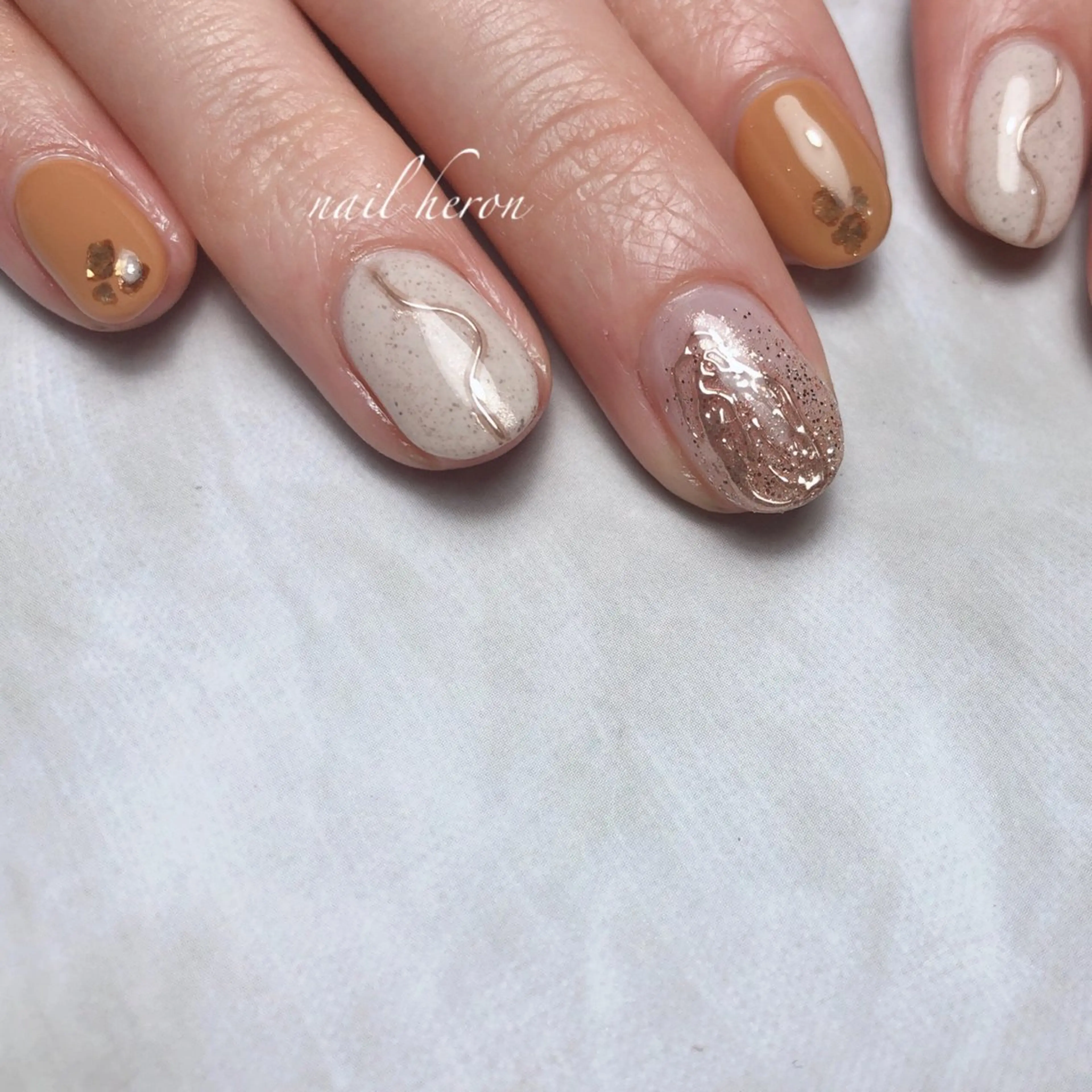 ネイル ハンドネイル saki_ nail heronのネイルデザイン