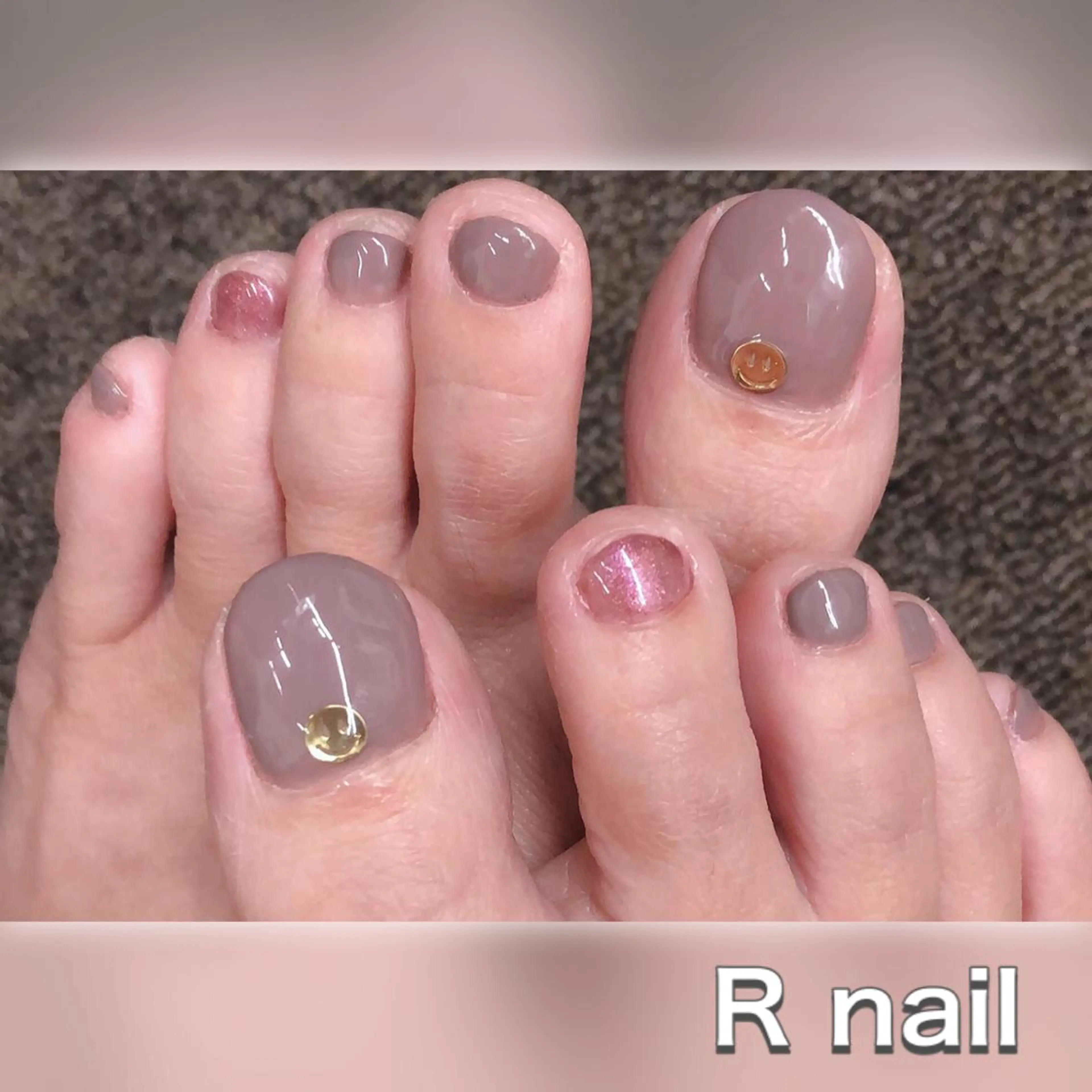 ネイル フットネイル SUN&MOON REOのネイルデザイン