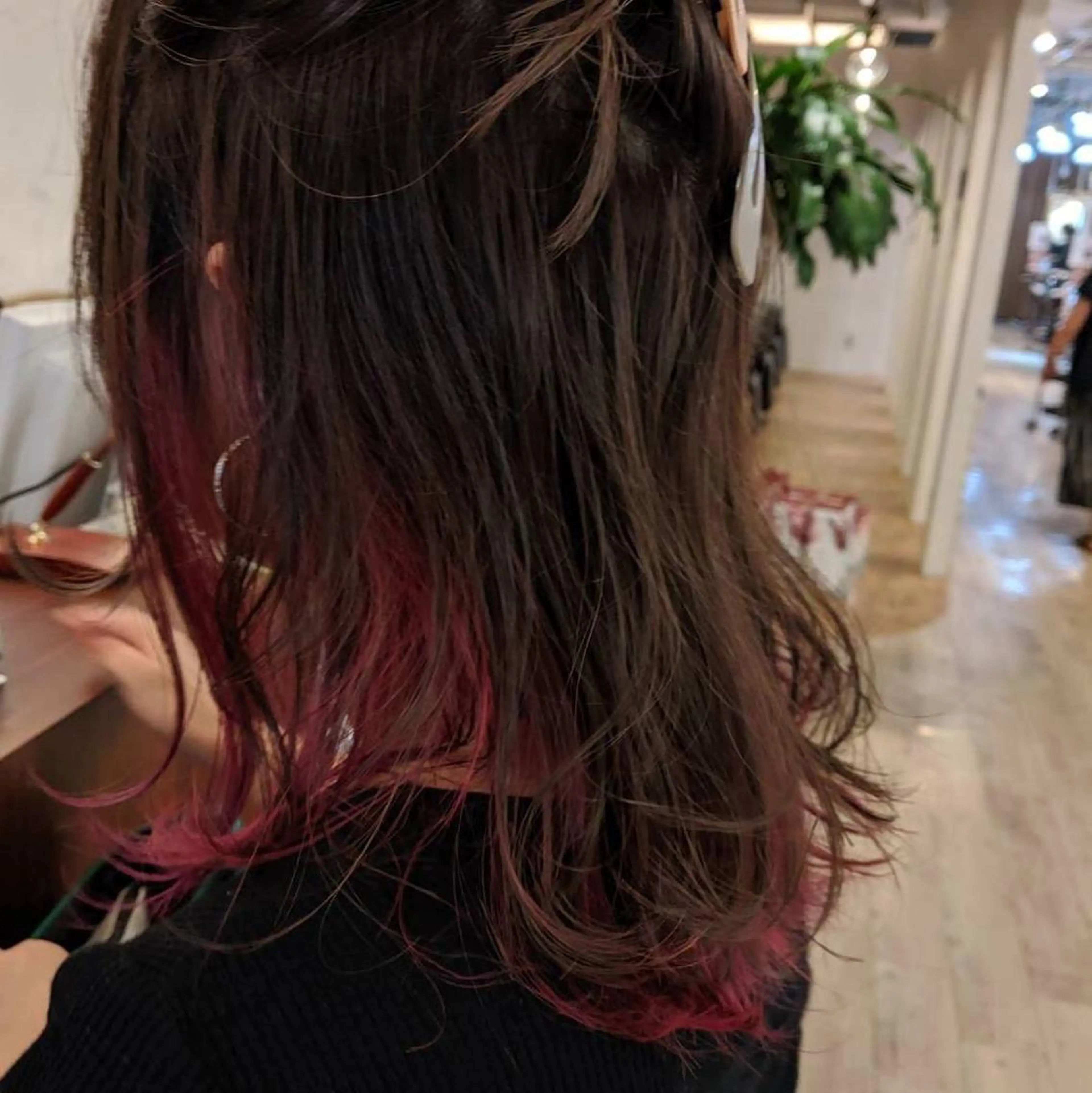 カラー Noyヨシモト ヒロトのヘアスタイル