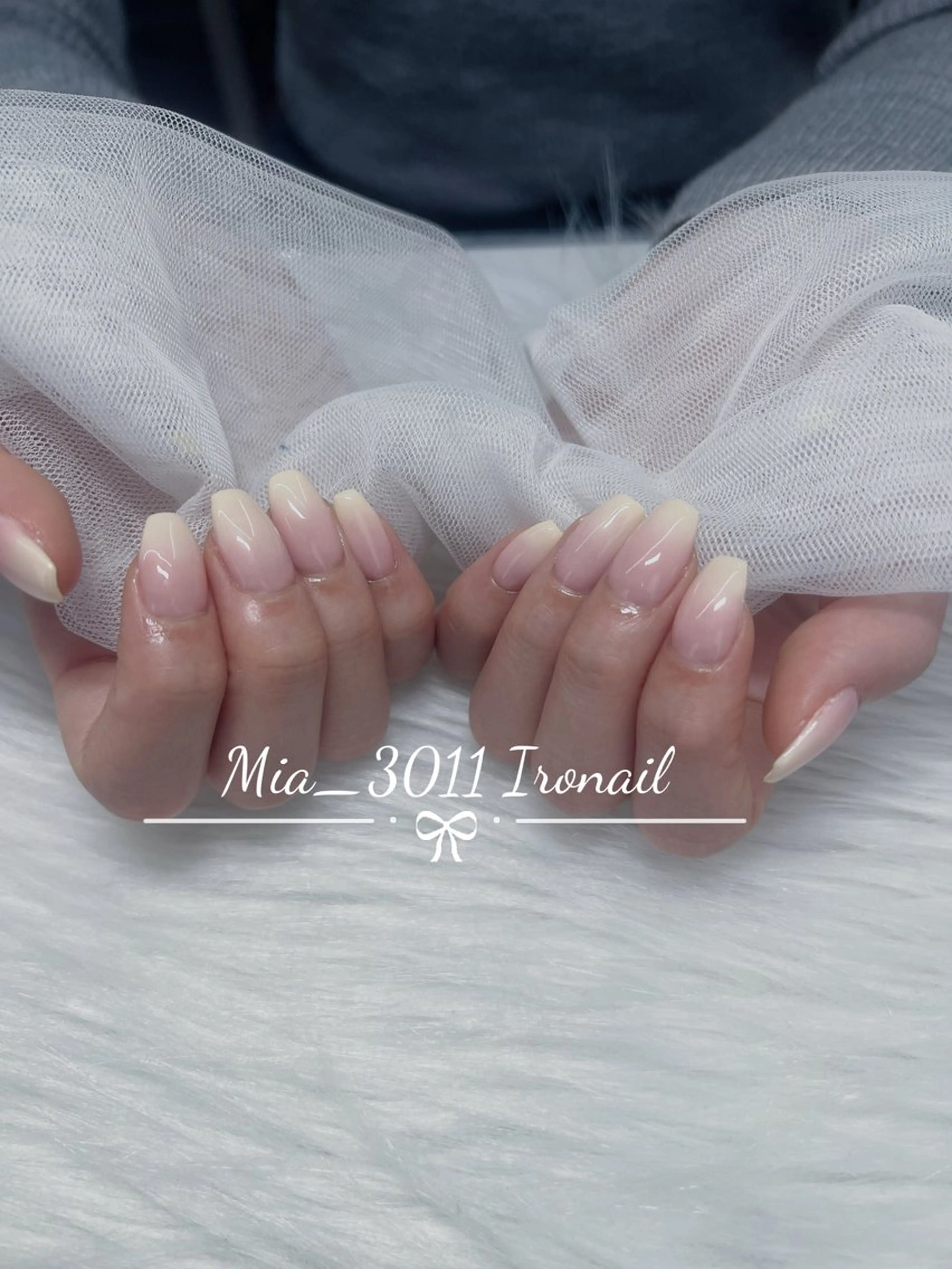 ネイル チークネイル フレンチネイル グラデーション 韓国ネイル マグネットネイル IRO NAIL MiAのネイルデザイン
