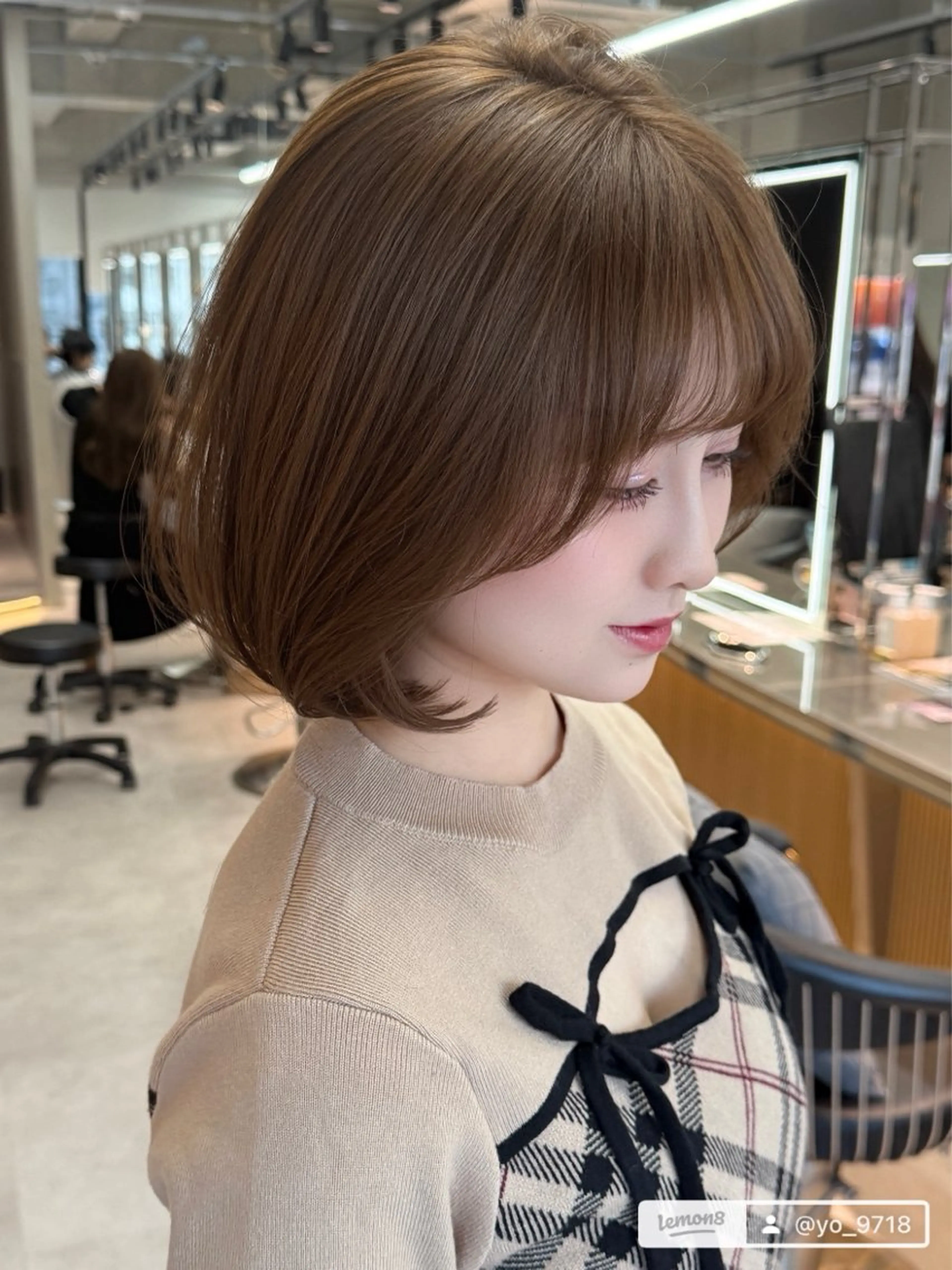 ショート カラー 木元 瑛✂︎ボブのヘアスタイル