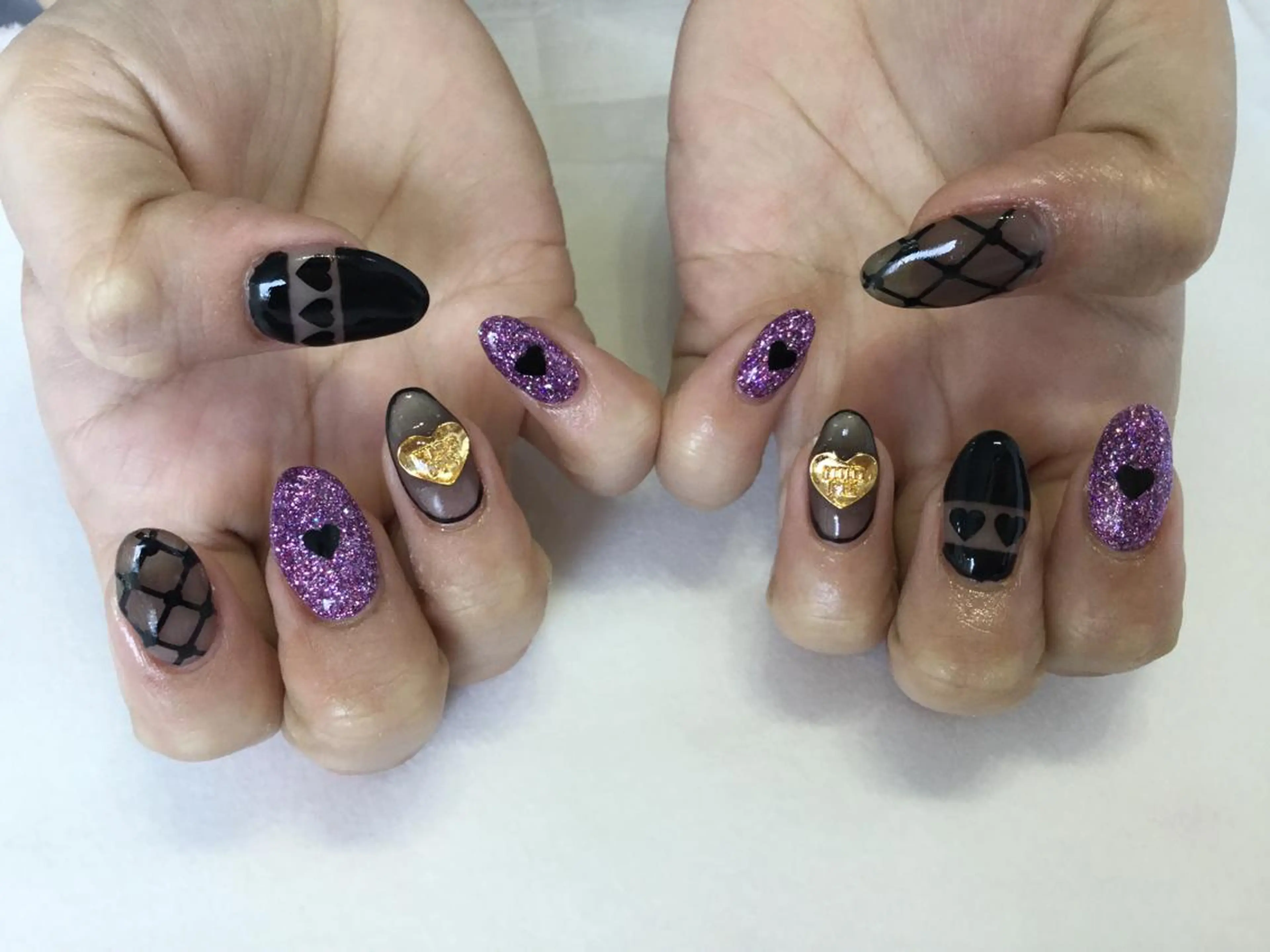 ネイル ハンドネイル 💎🐰 saki. m 🐰💎のネイルデザイン