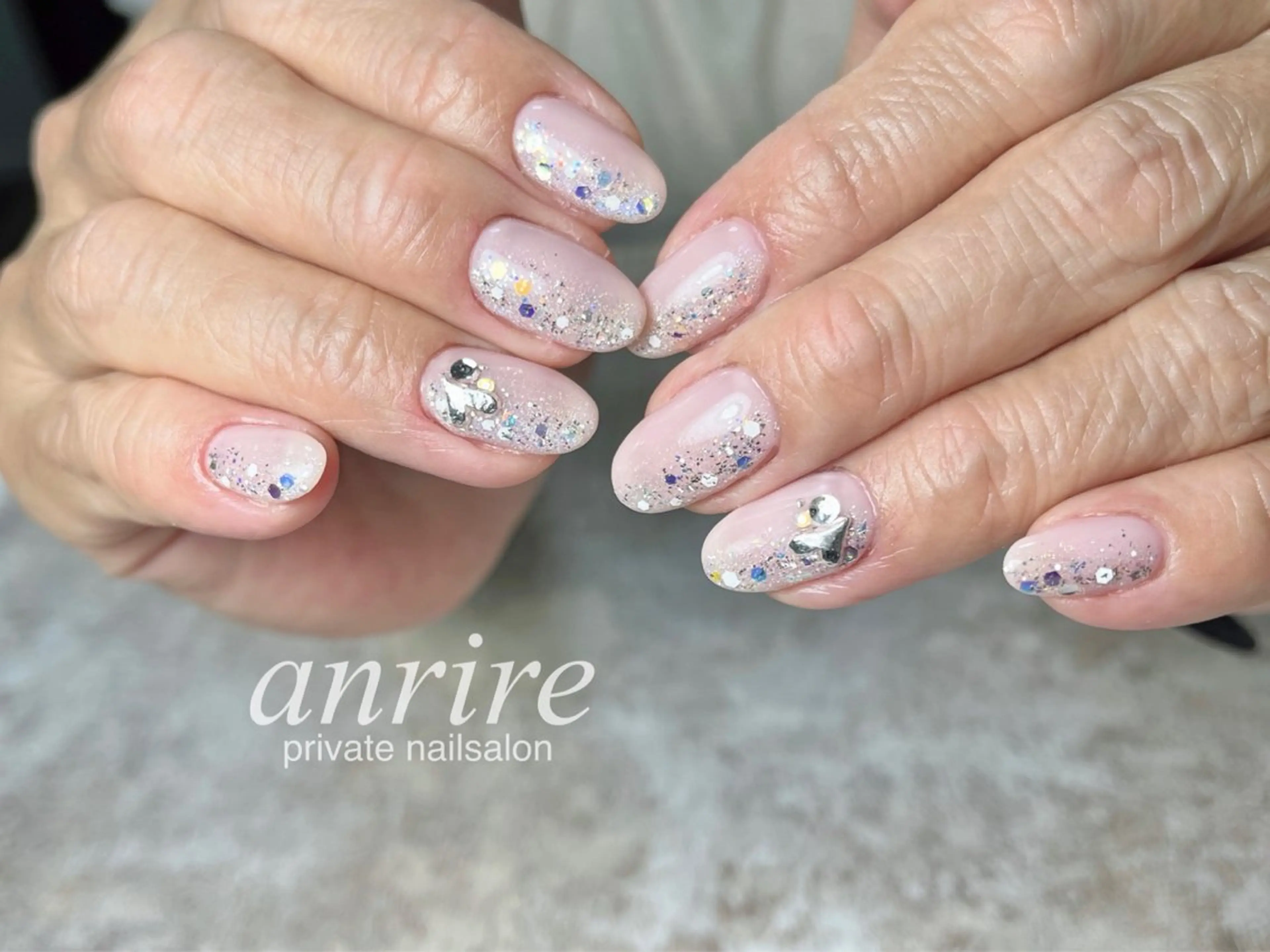 ネイル ハート キラキラネイル ラメ(グリッター) おそろいネイル パープル ハンドネイル nailsalon anrireのネイルデザイン