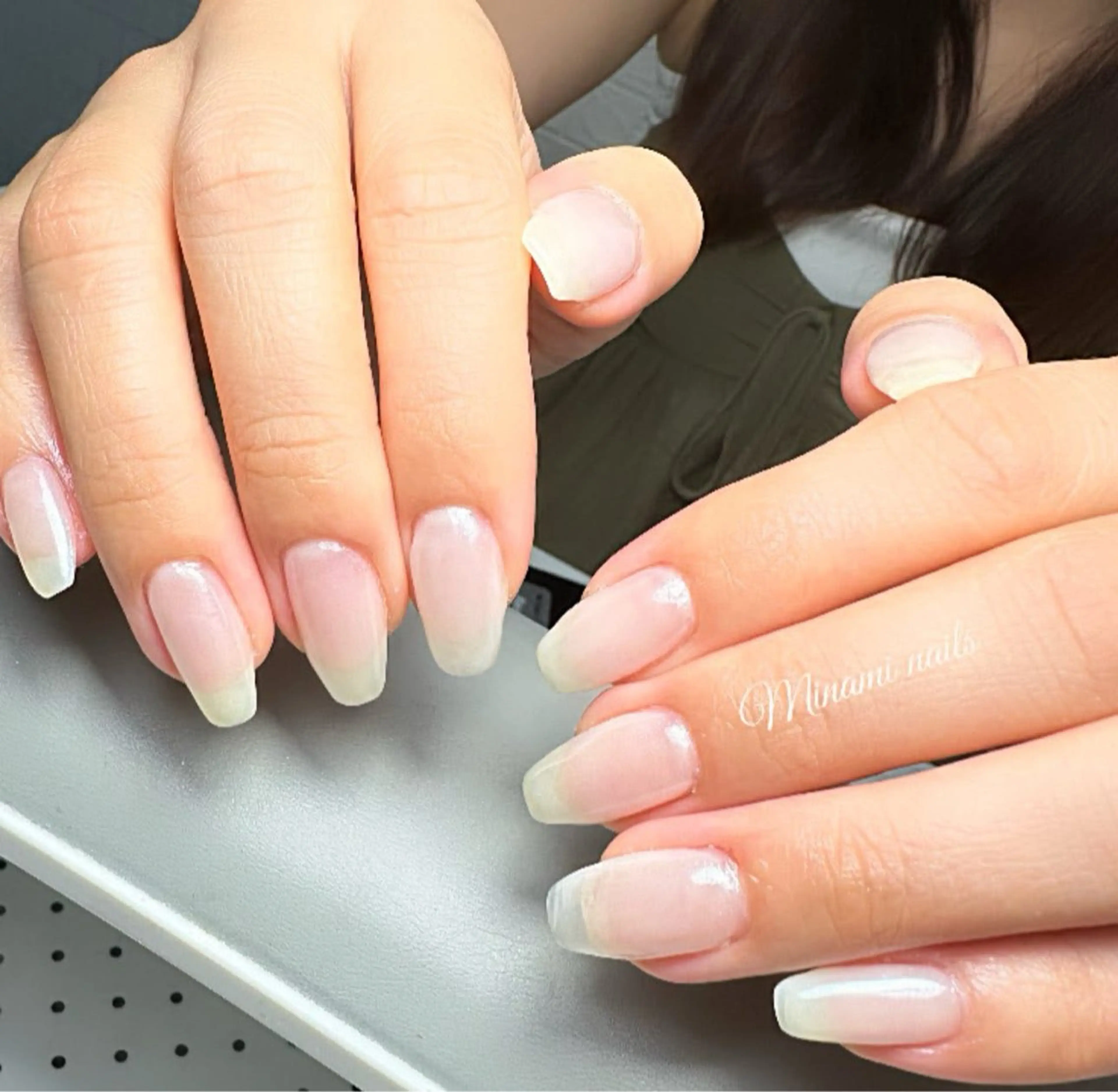 ネイル アートネイル オーロラネイル ガーリー キラキラネイル 韓国ネイル Minami Nailsのネイルデザイン