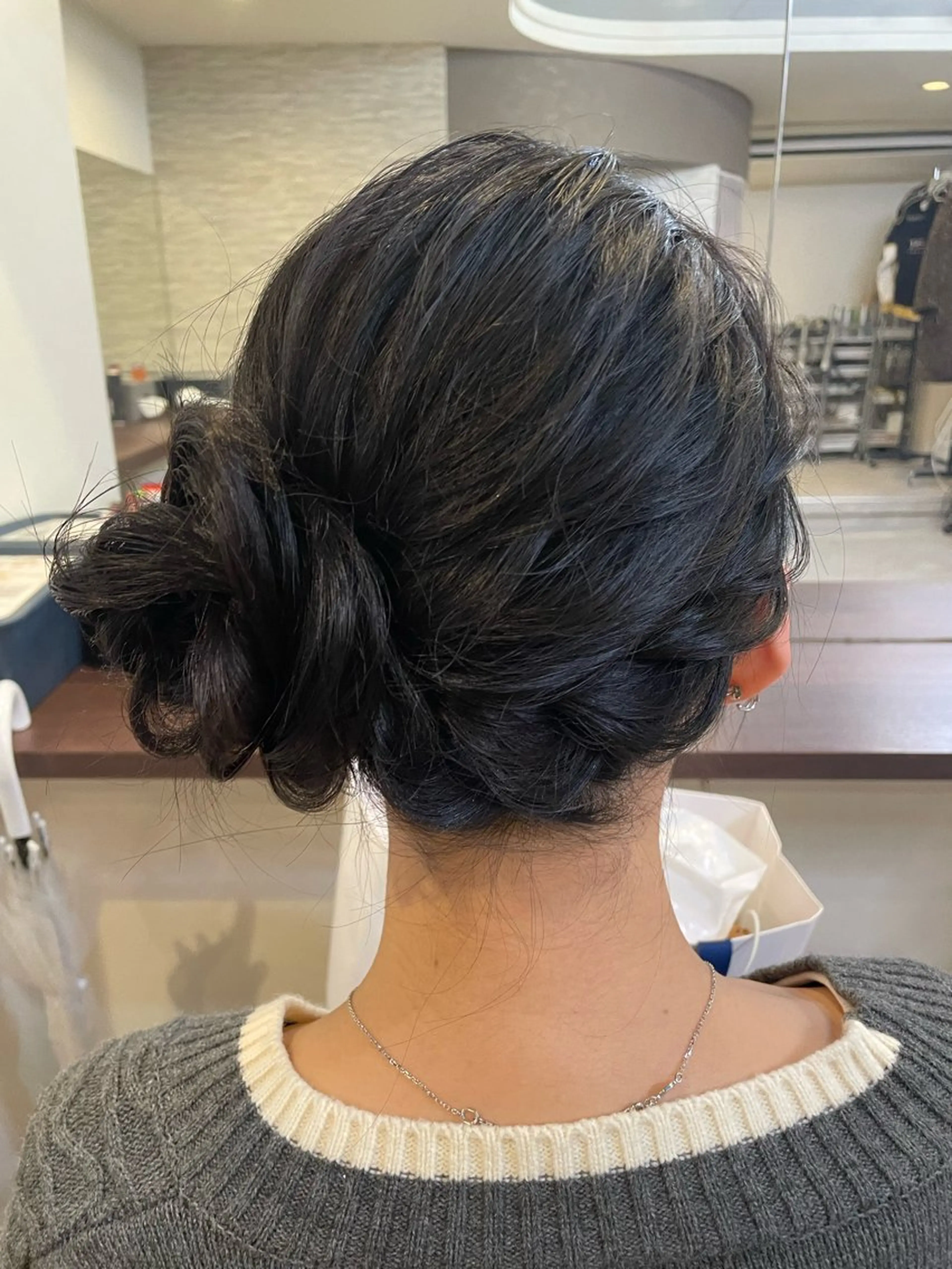 セミロング ヘアアレンジ 大長 一華のヘアスタイル