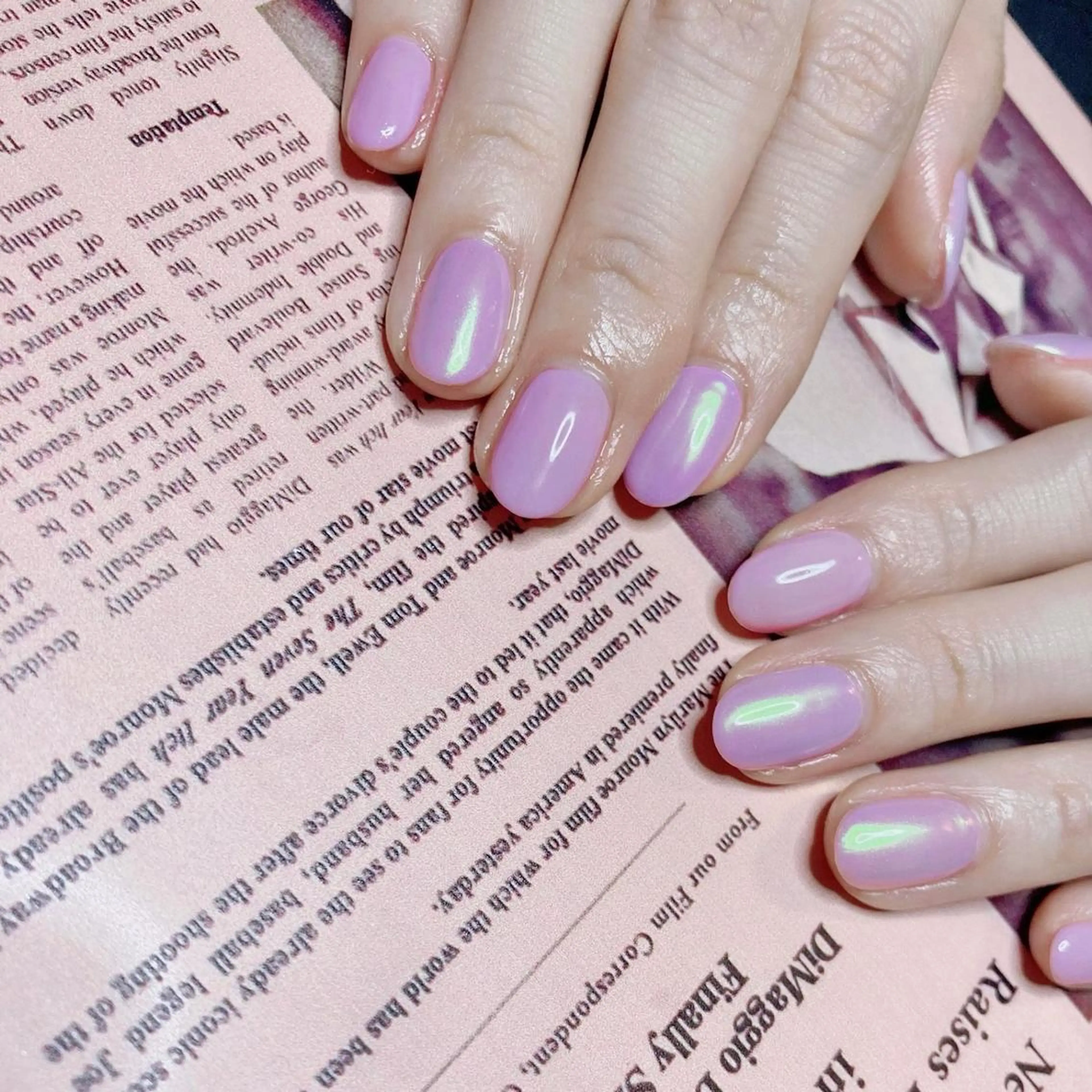 ネイル オーロラネイル マグネットネイル NOIROUGE所属・NOI ROUGEのネイルデザイン