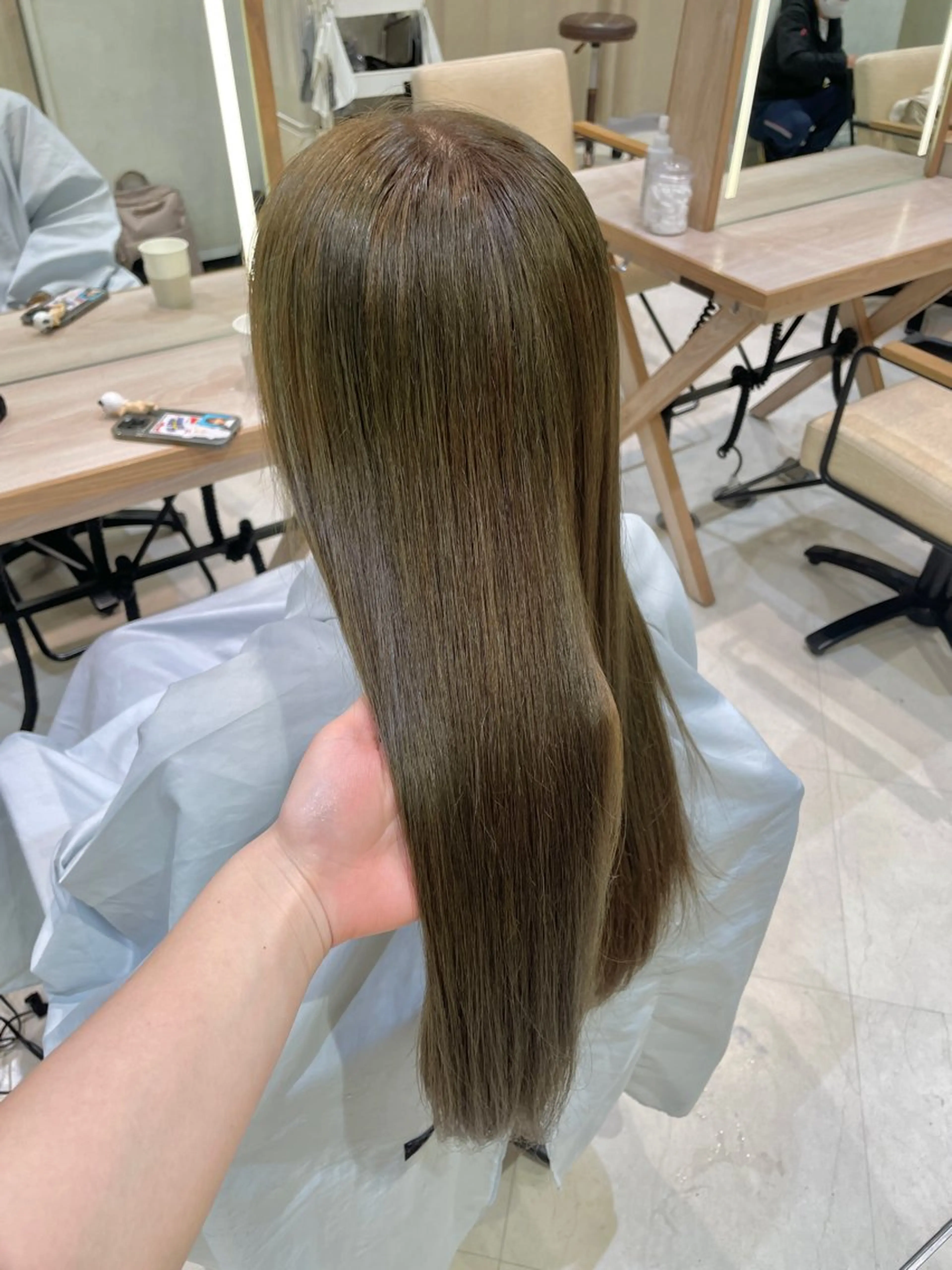 セミロング カラー オリーブカラー ヘアカラー カラー/レイヤー/ 髪質改善/PAAQのヘアスタイル