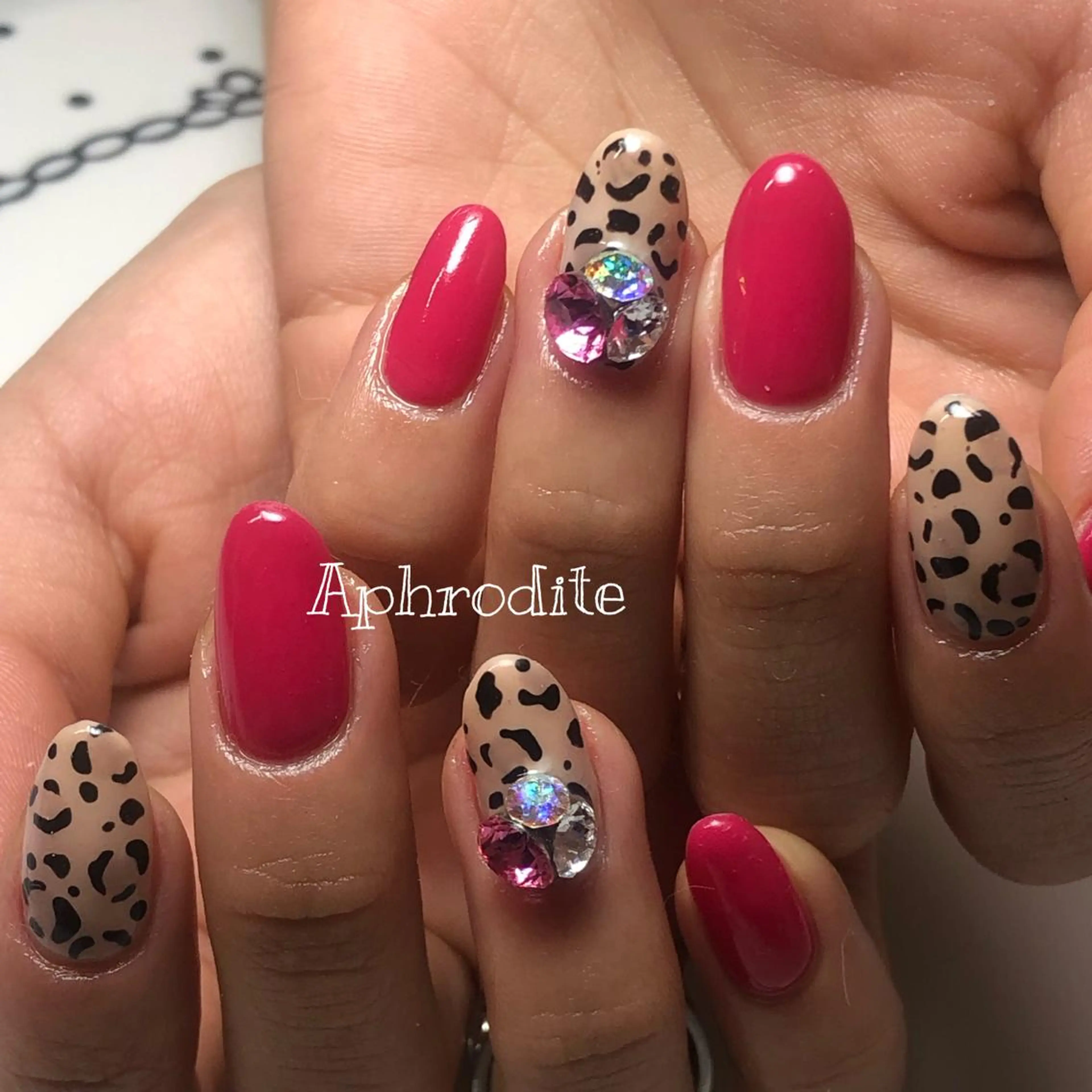 ネイル ピンク Aphrodite パラジェル認定サロンのネイルデザイン
