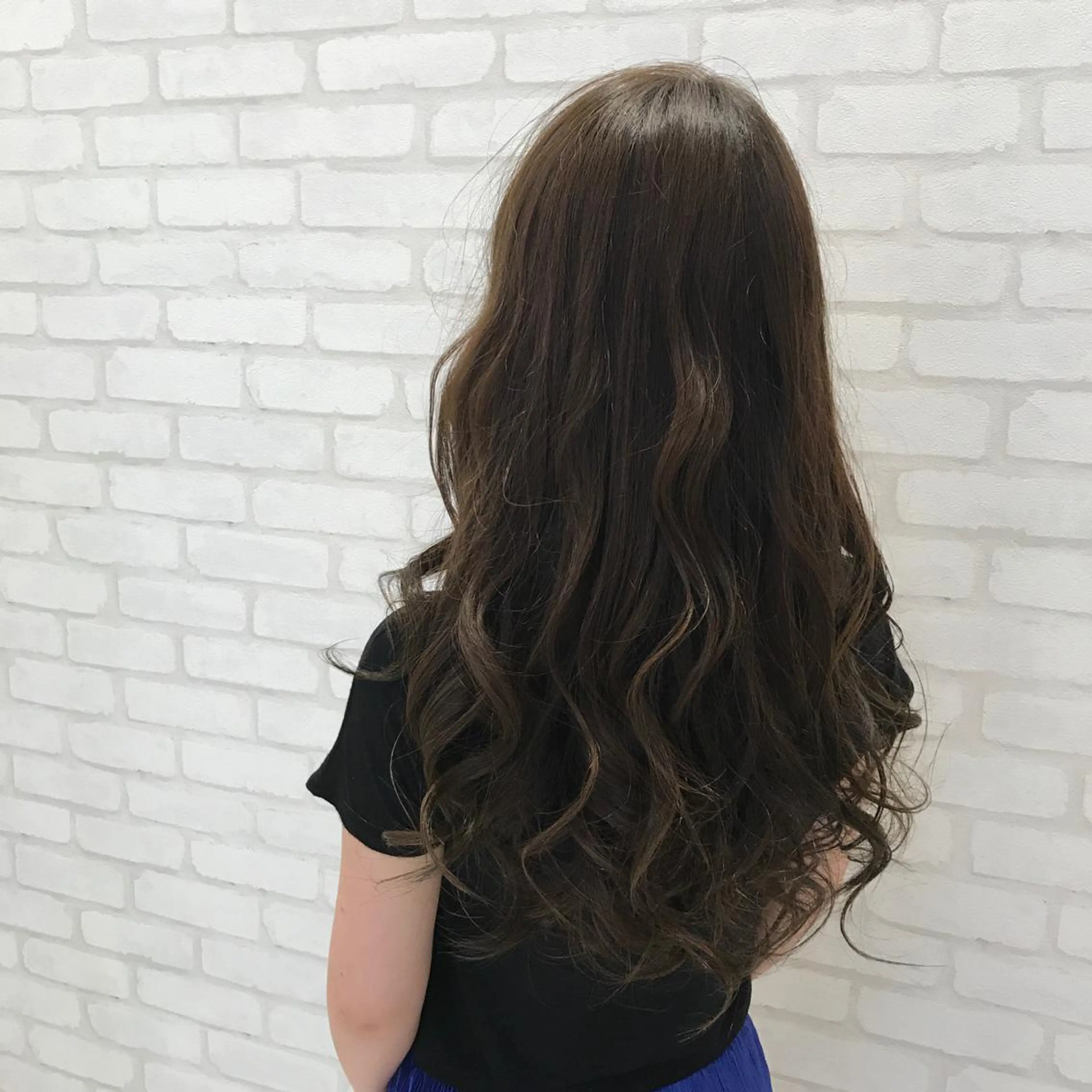 ロング カラー グレージュ 【髪質改善】 夏目結以のヘアスタイル