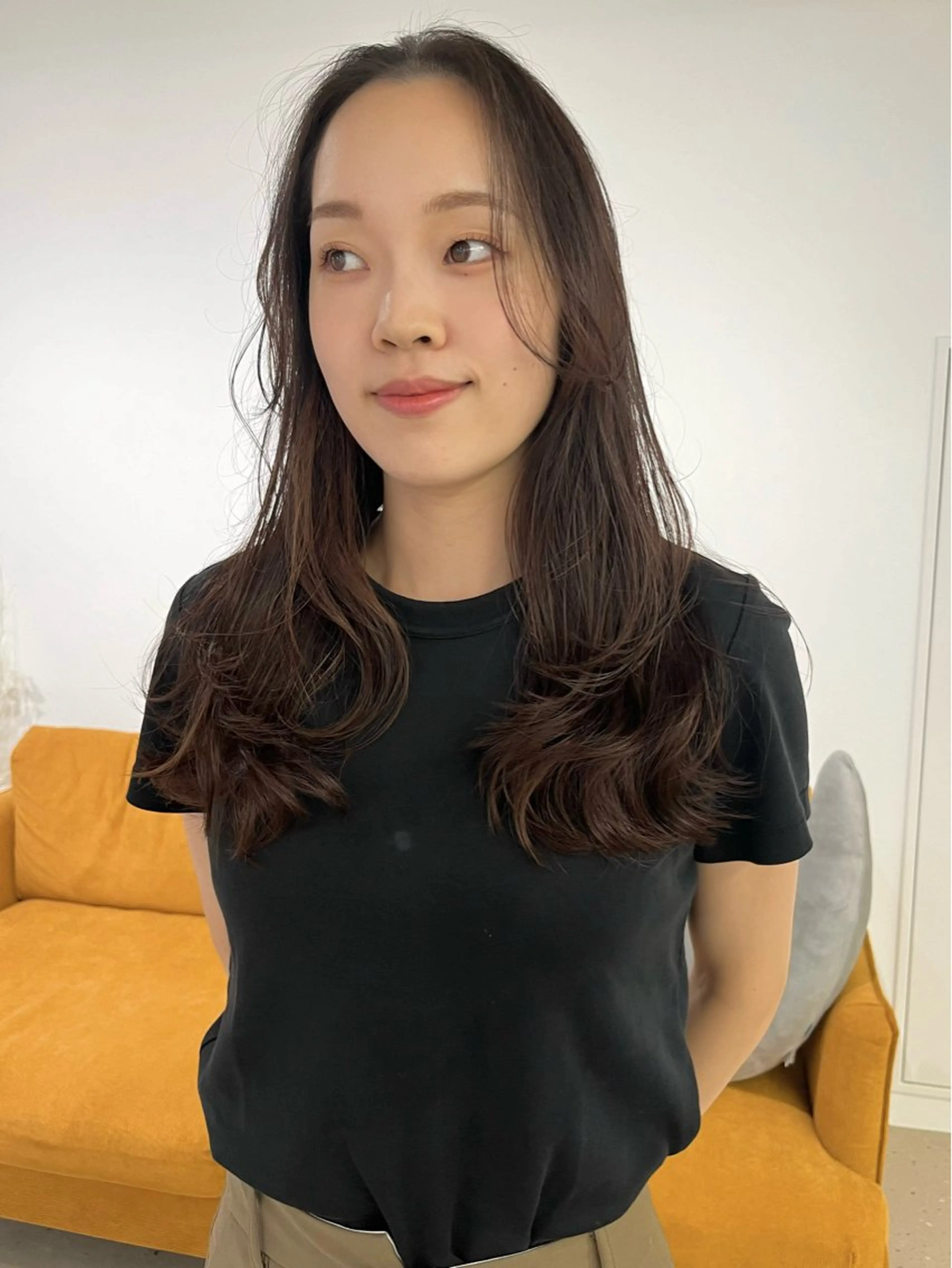 ロング カット ヘアカラー 箱崎 凪沙のヘアスタイル